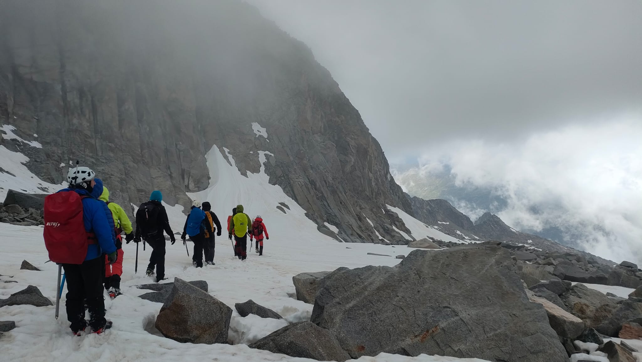 Imágenes de la ascensión al pico Maladeta. Foto Peña Guara