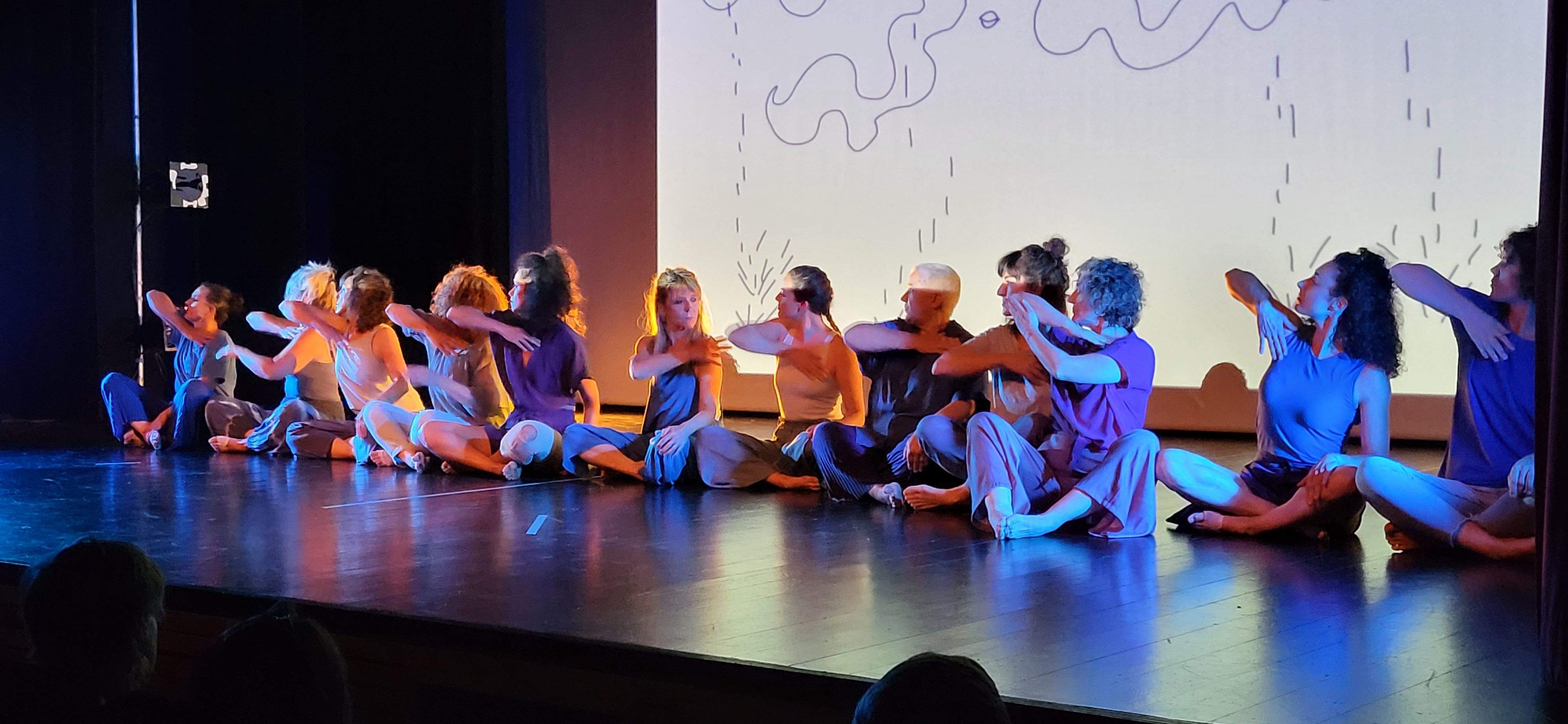 Taller de Danza Contemporánea en la  XXXI Muestra de Huesca. Foto Myriam Martínez