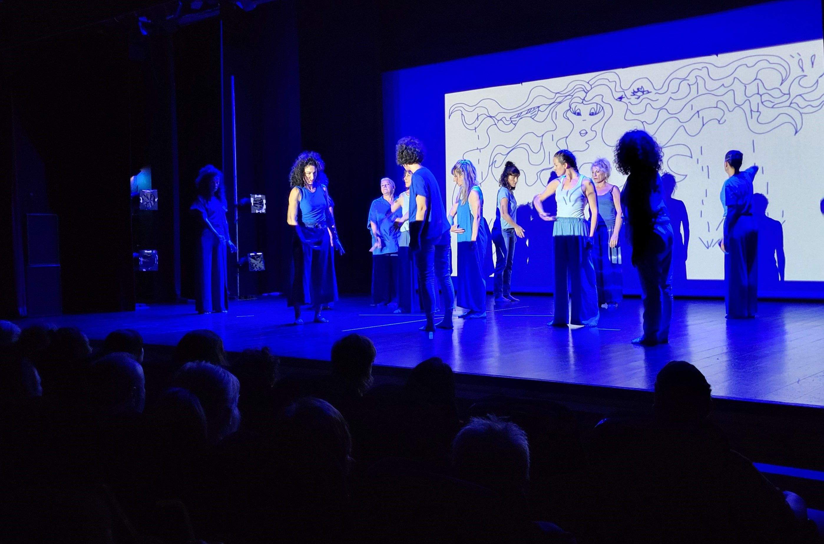 Taller de Danza Contemporánea en la  XXXI Muestra de Huesca. Foto Myriam Martínez