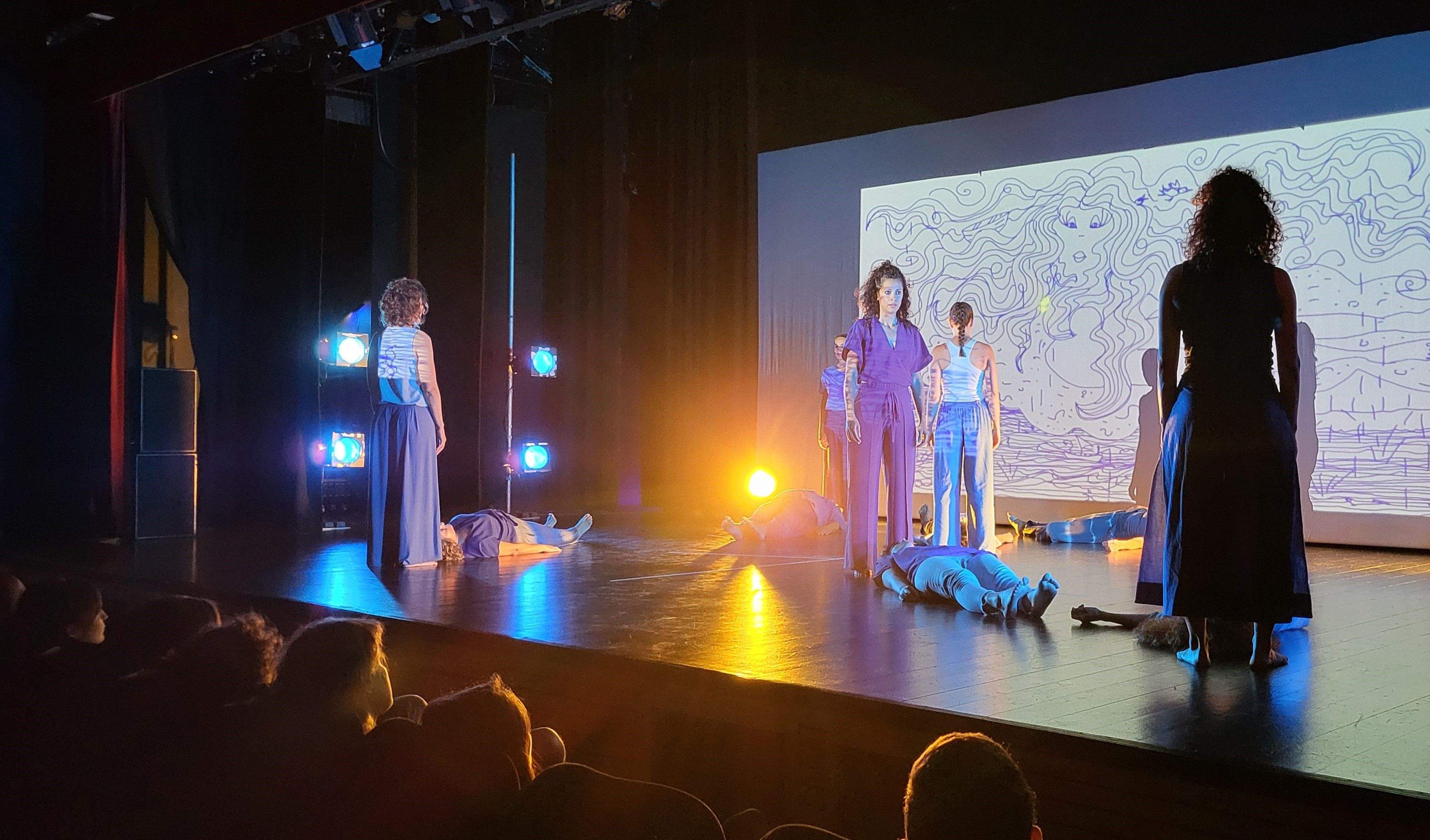 Taller de Danza Contemporánea en la  XXXI Muestra de Huesca. Foto Myriam Martínez