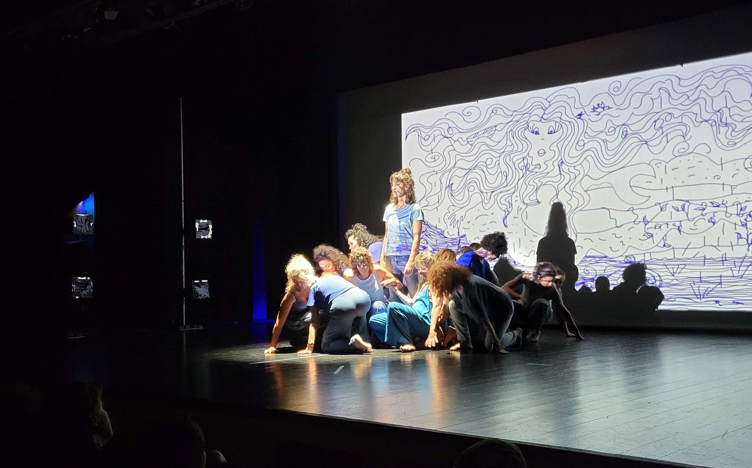 Taller de Danza Contemporánea en la  XXXI Muestra de Huesca. Foto Myriam Martínez