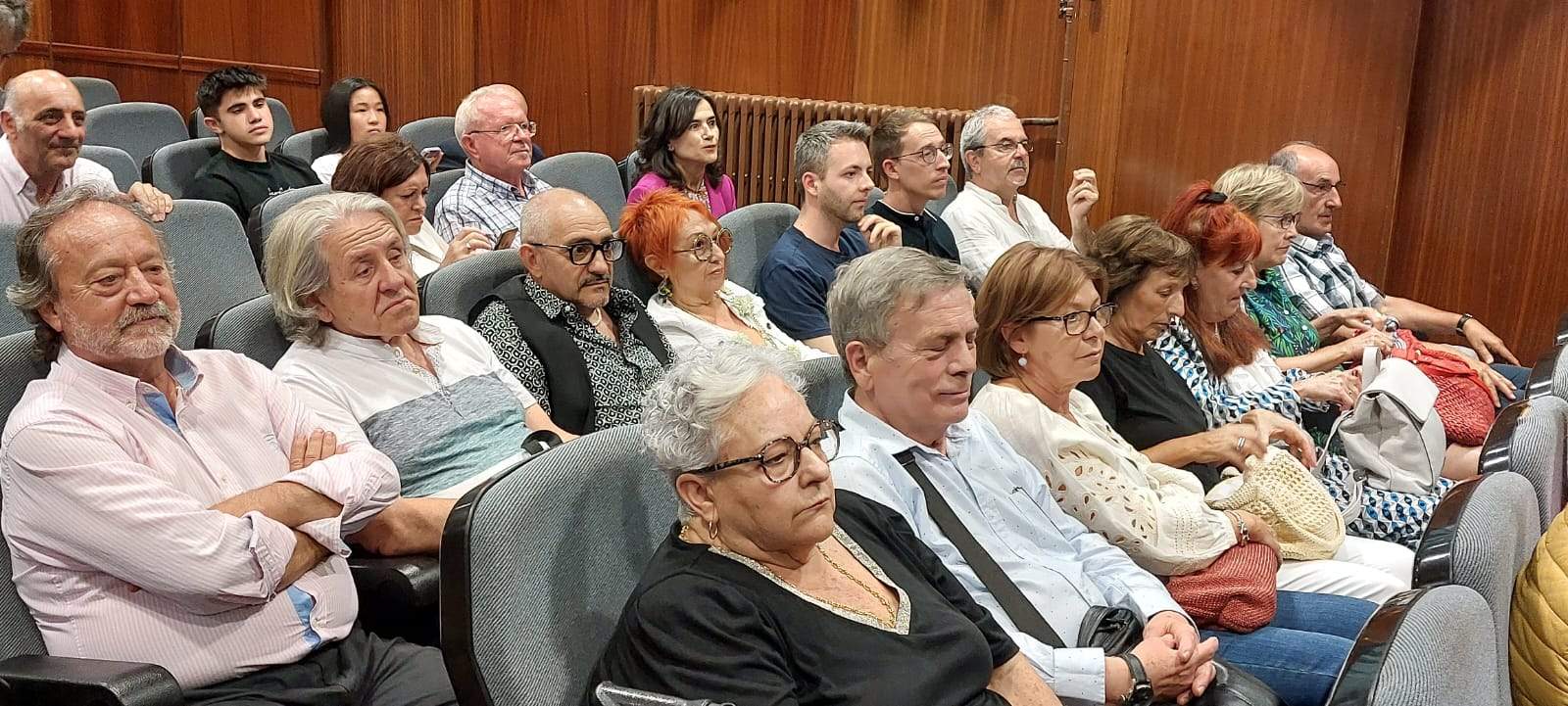 Entrega de la Distinción Rotaria a Eugenio Monesma.