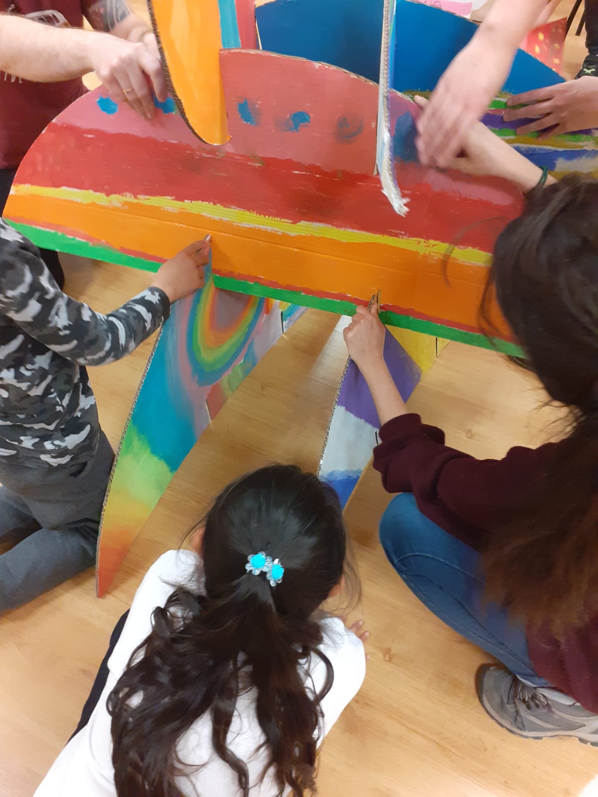 Espectáculo de fuego y circo para el V festival Aragón Legendario en Laspaúles