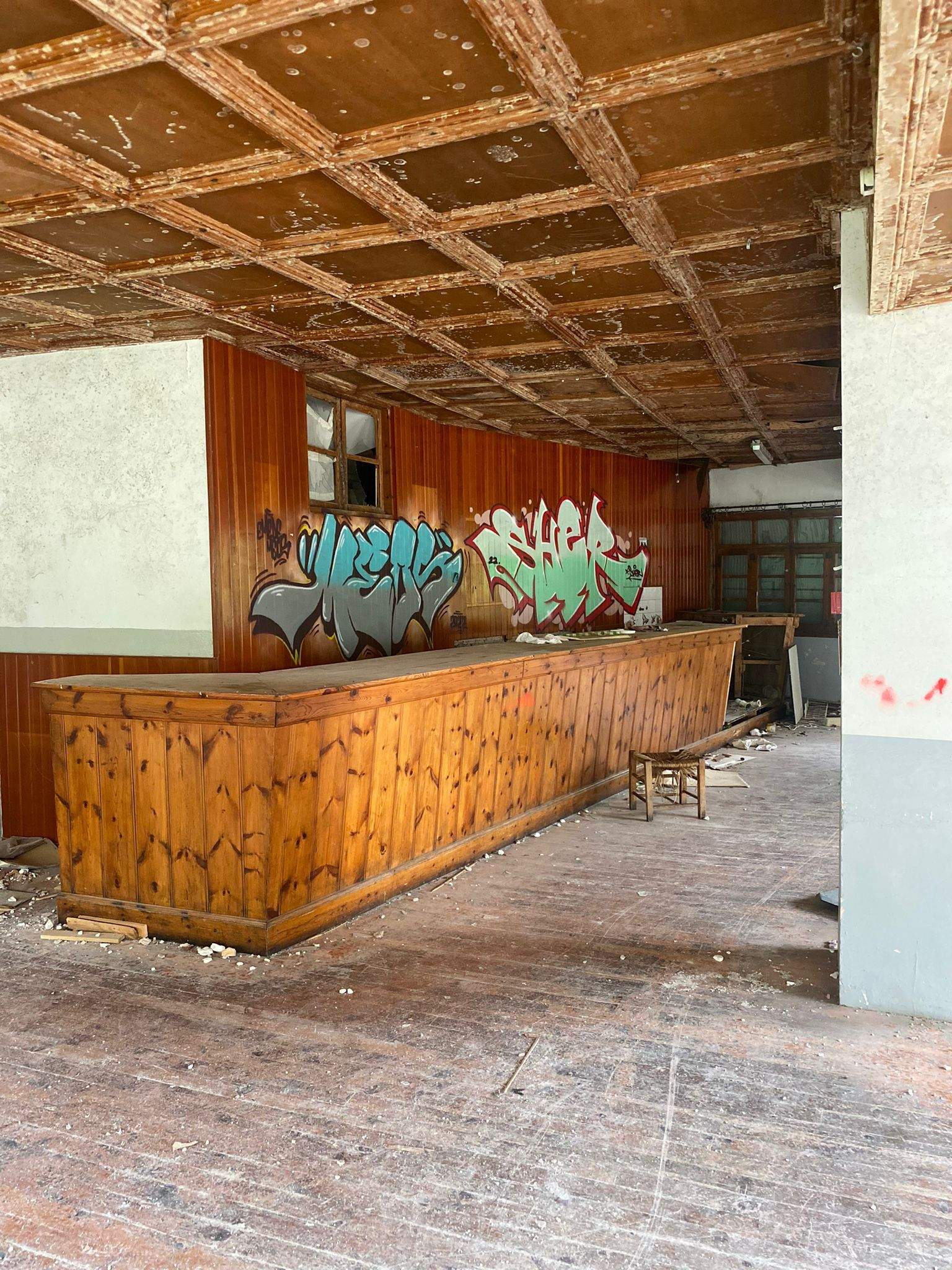 Los Baños de Benasque, abandonados al vandalismo