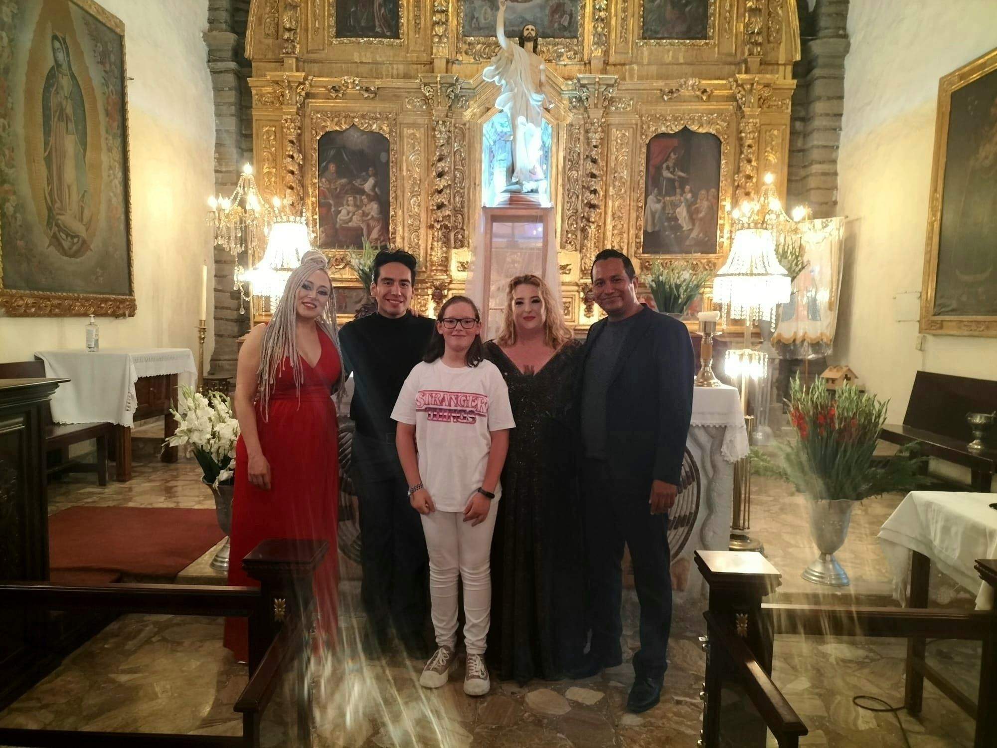 En el concierto en Zumpango, con Lydia Rendón, su hija Anna y la organización