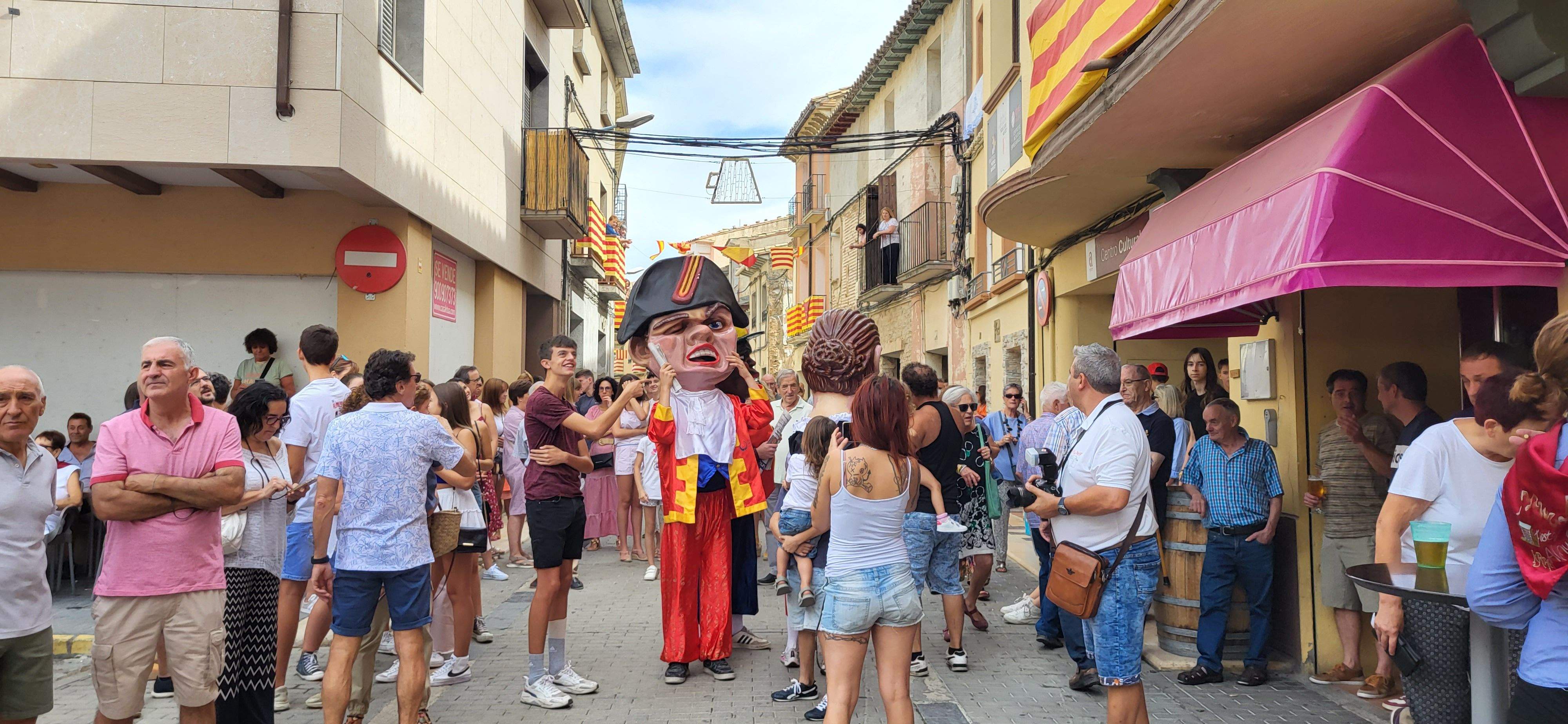 Almudévar celebra el chupinazo. Foto Mercedes Manterola 