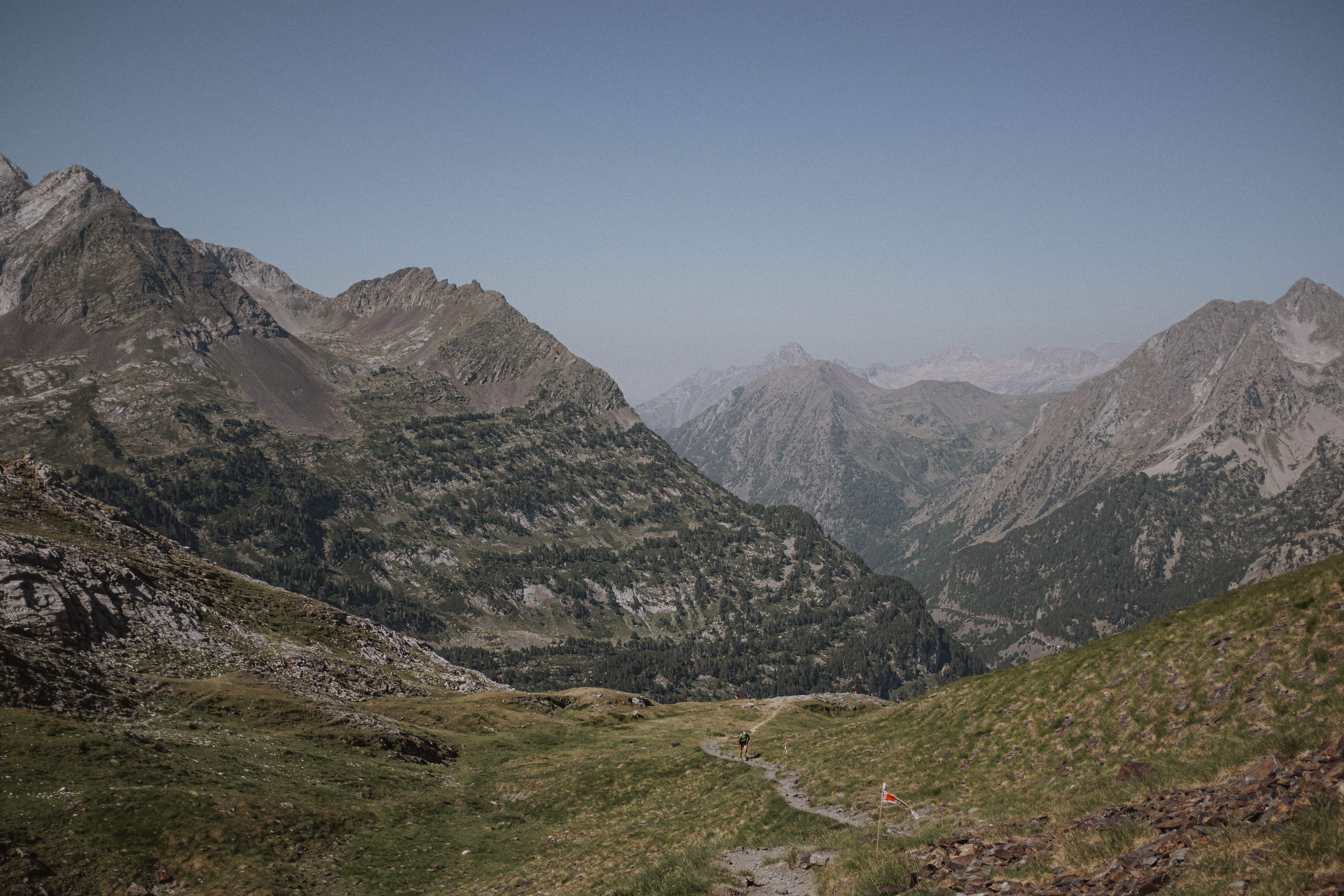 Kilómetro Vertical. Raúl Santana.