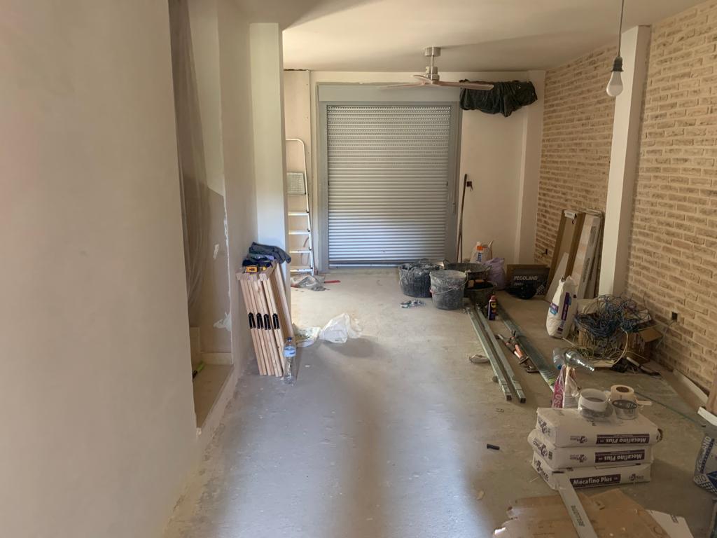 Interior de una de las viviendas de Pomar de Cinca afectadas por la crecida.