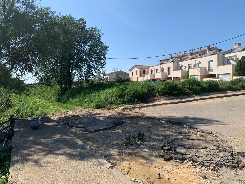 Situación de la zona de Pomar de Cinca afectada hace un mes por la crecida del barranco.