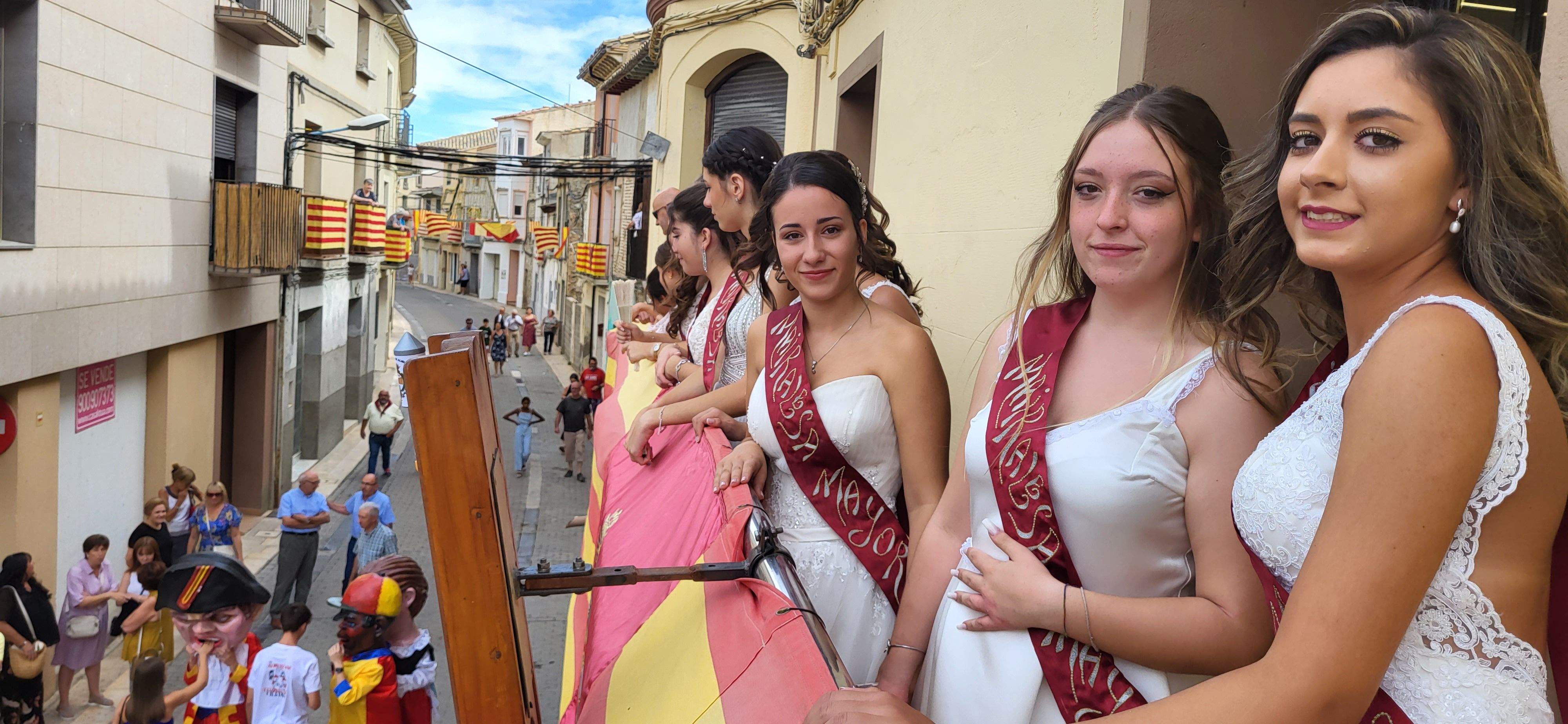 Almudévar celebra el chupinazo. Foto Mercedes Manterola 