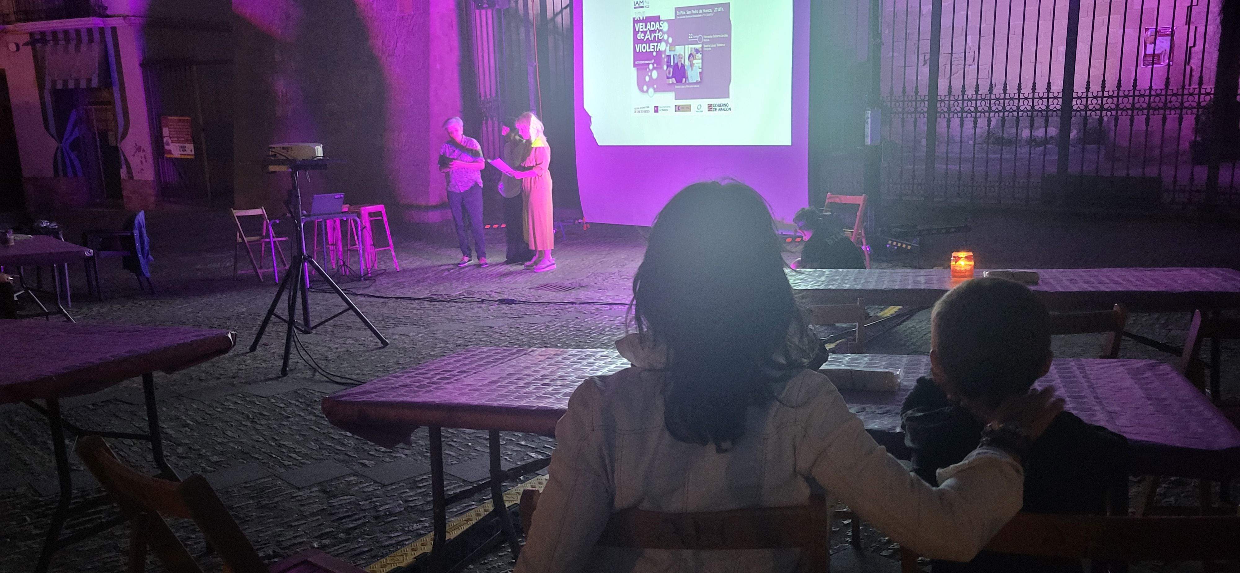 Velada Violeta con Beatriz López y Mercedes Gabarre. Foto Myriam Martínez