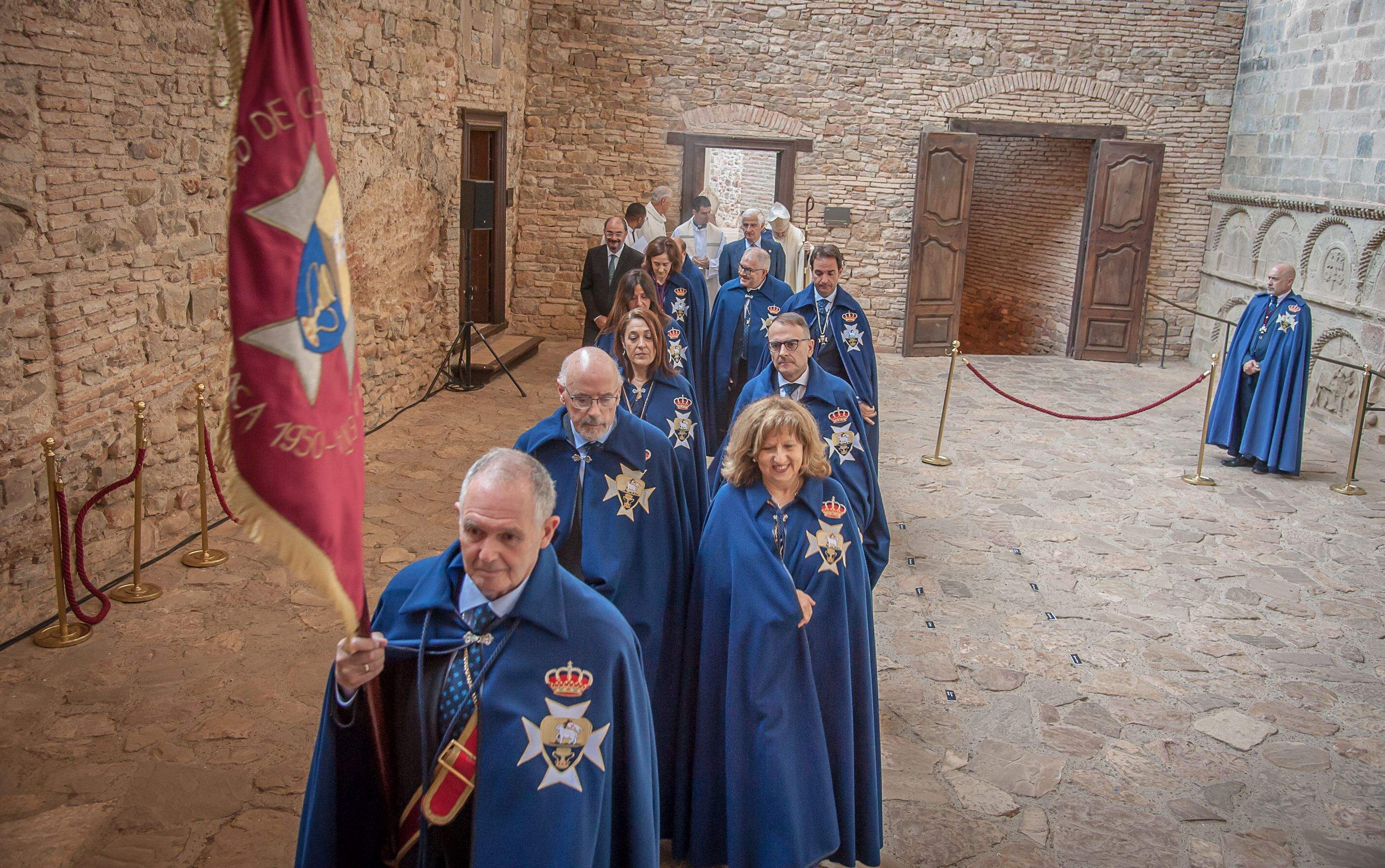 Homenaje a los Reyes de Aragón de la Hermandad de San Juan de la Peña