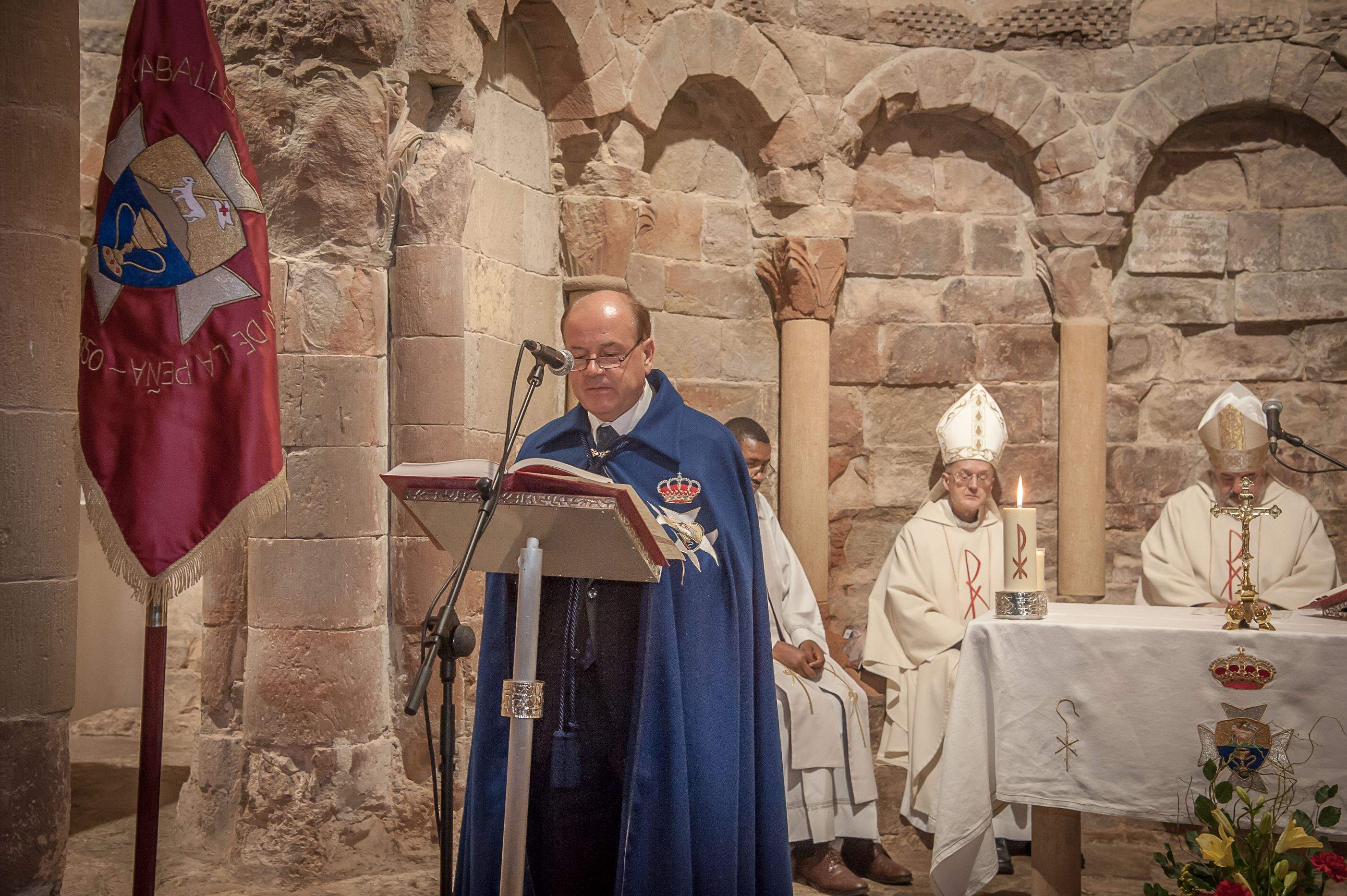 Homenaje a los Reyes de Aragón de la Hermandad de San Juan de la Peña