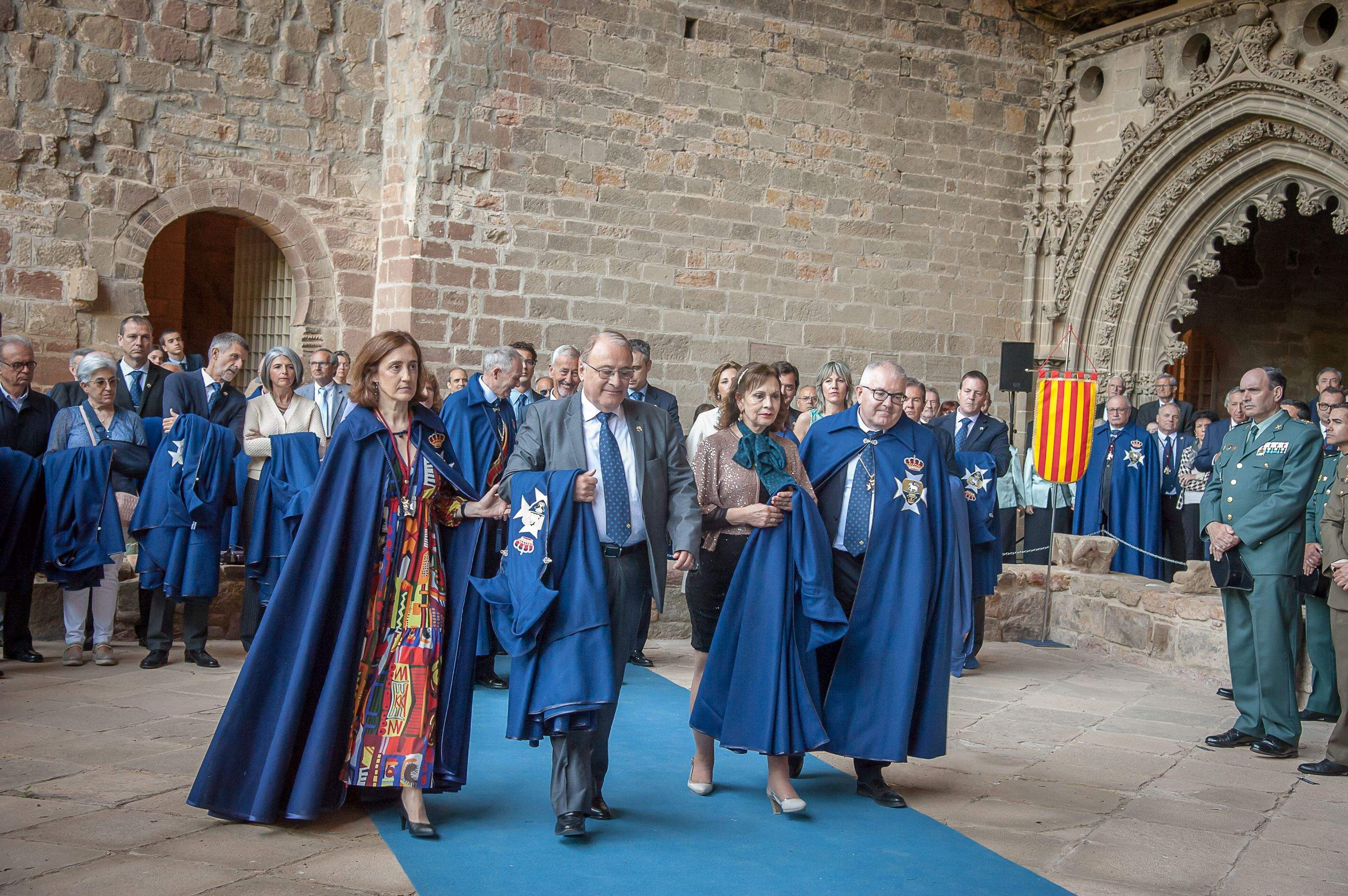Homenaje a los Reyes de Aragón de la Hermandad de San Juan de la Peña