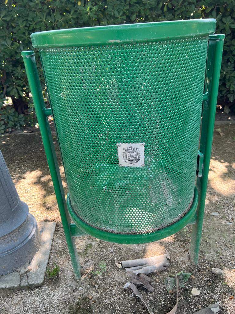 Escudos de Huesca con el lema Heroica, Leal, Invicta.  Foto Domingo