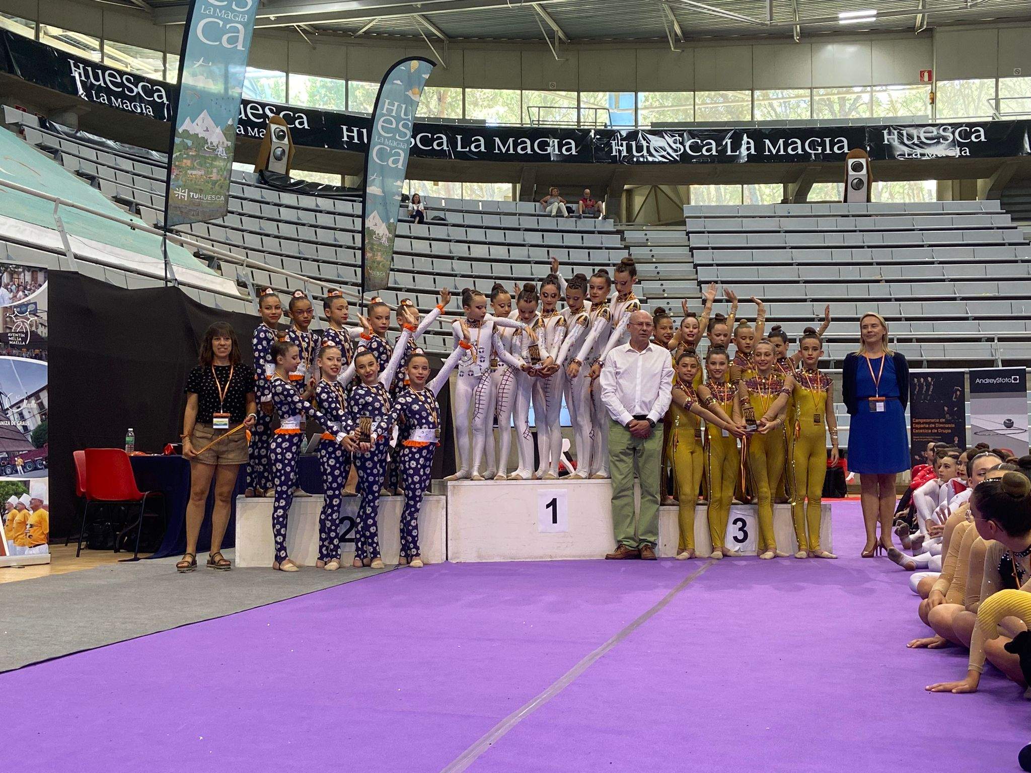 Podio Infantil 10-12