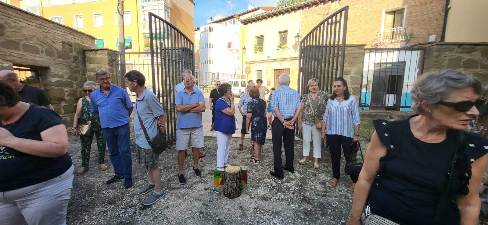 Exposición de artesanos del Casco Viejo en La Malena. Foto J.G.A.