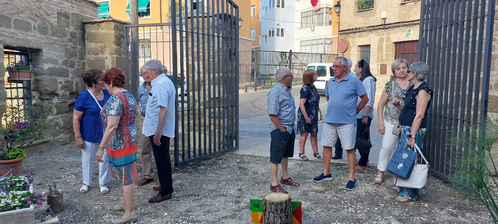 Exposición de artesanos del Casco Viejo en La Malena. Foto J.G.A.