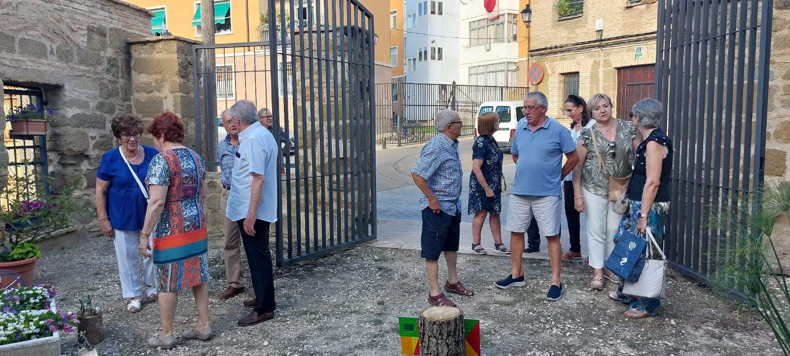 Exposición de artesanos del Casco Viejo en La Malena. Foto J.G.A.