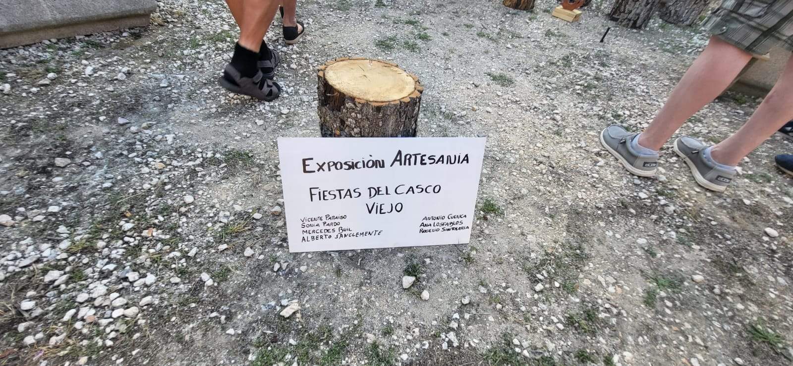 Exposición de artesanos del Casco Viejo en La Malena. Foto J.G.A.