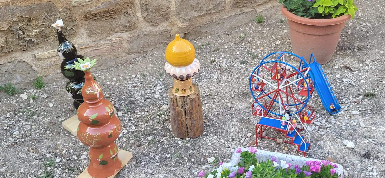 Exposición de artesanos del Casco Viejo en La Malena. Foto J.G.A.