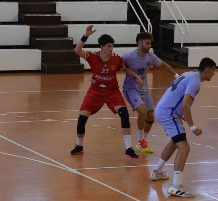 Lorenzo Nasarre, del Club Balonmano Huesca.