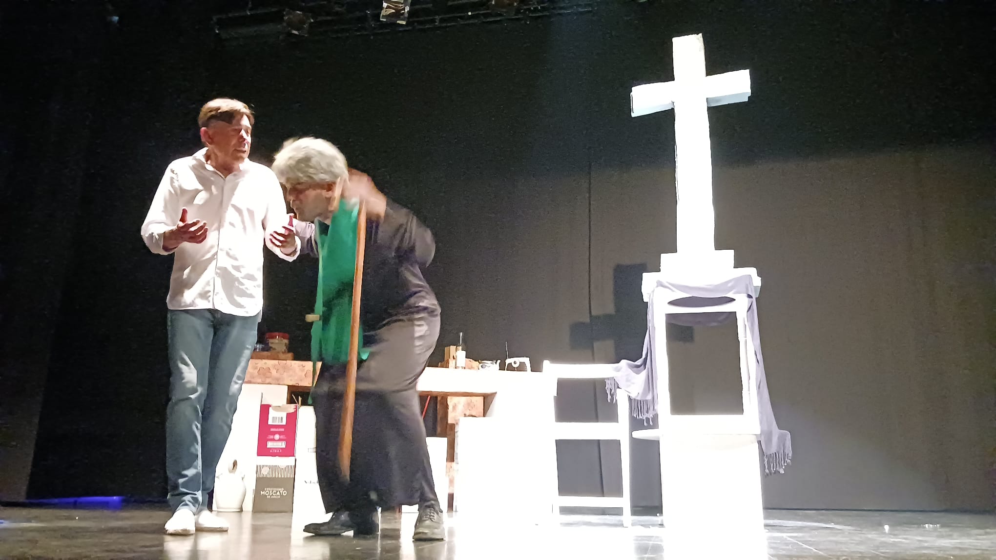 Infinito Teatro y la obra "Korruptia". Foto La López 