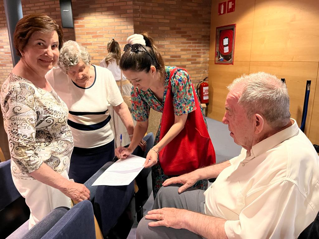 Jornada organizada por el Alzhéimer Huesca para presentar sus novedades y proyectos.