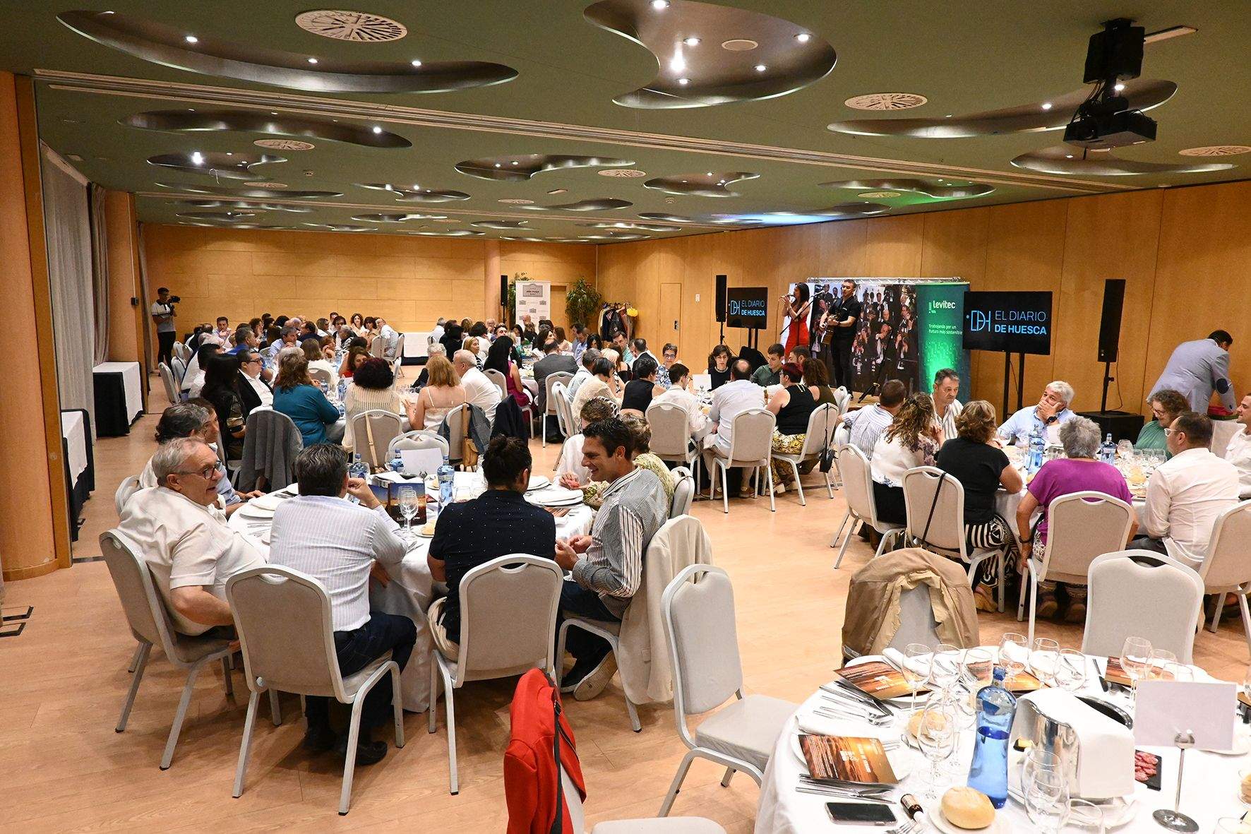 Imágenes de la Velada a la luz de una Campana. Foto Carlos Jalle
