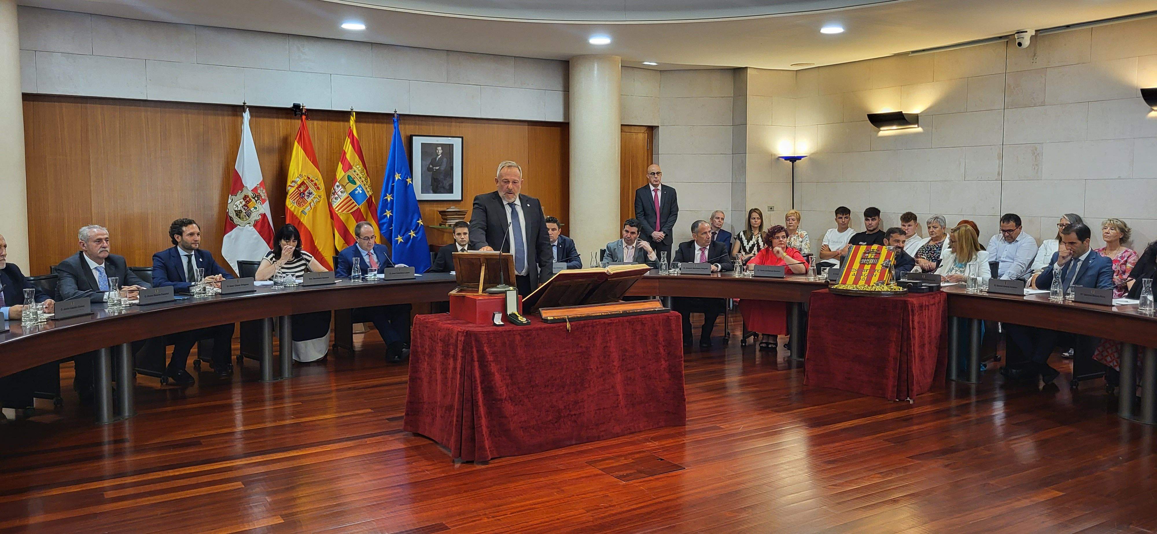 Constitución de la Diputación Provincial de Huesca. Foto Myriam Martínez