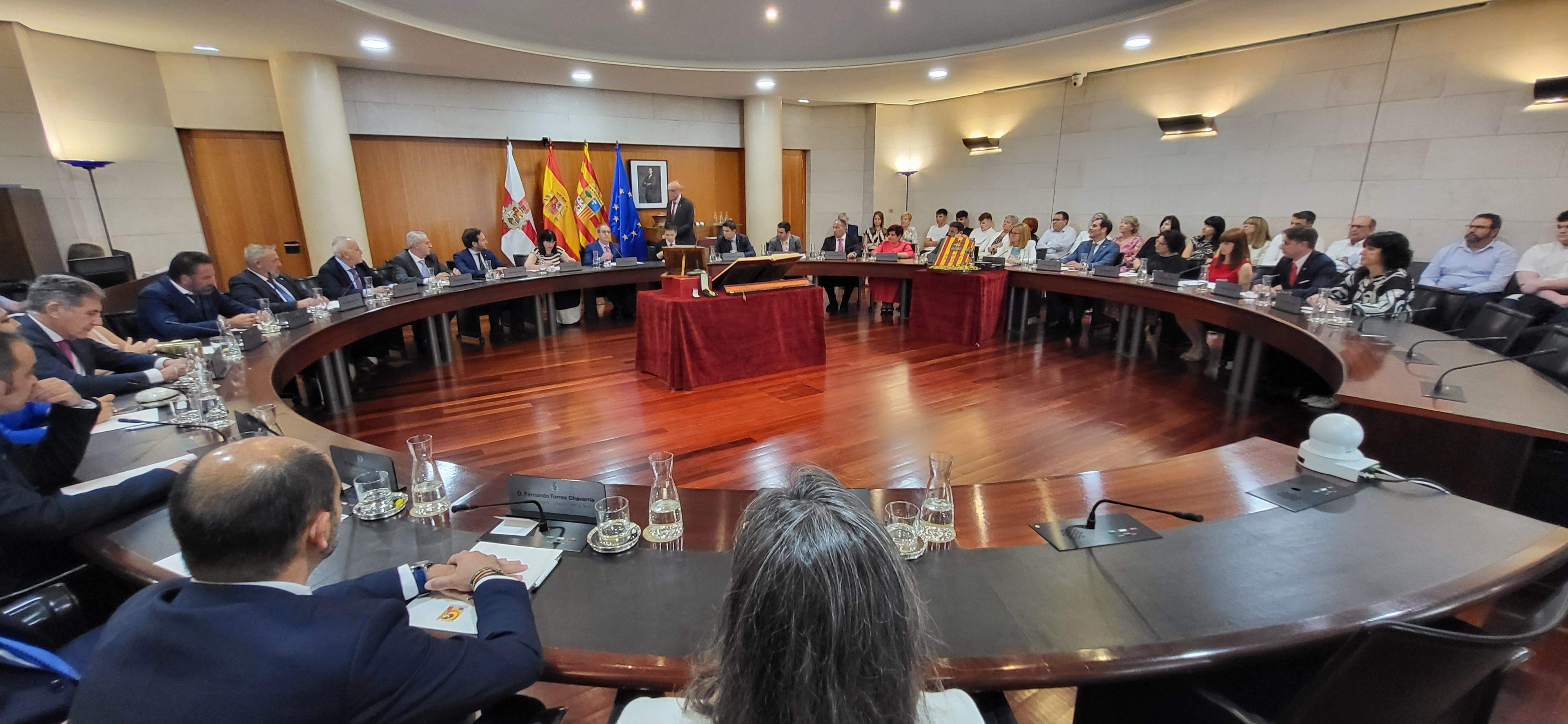 Constitución de la Diputación Provincial de Huesca. Foto Myriam Martínez