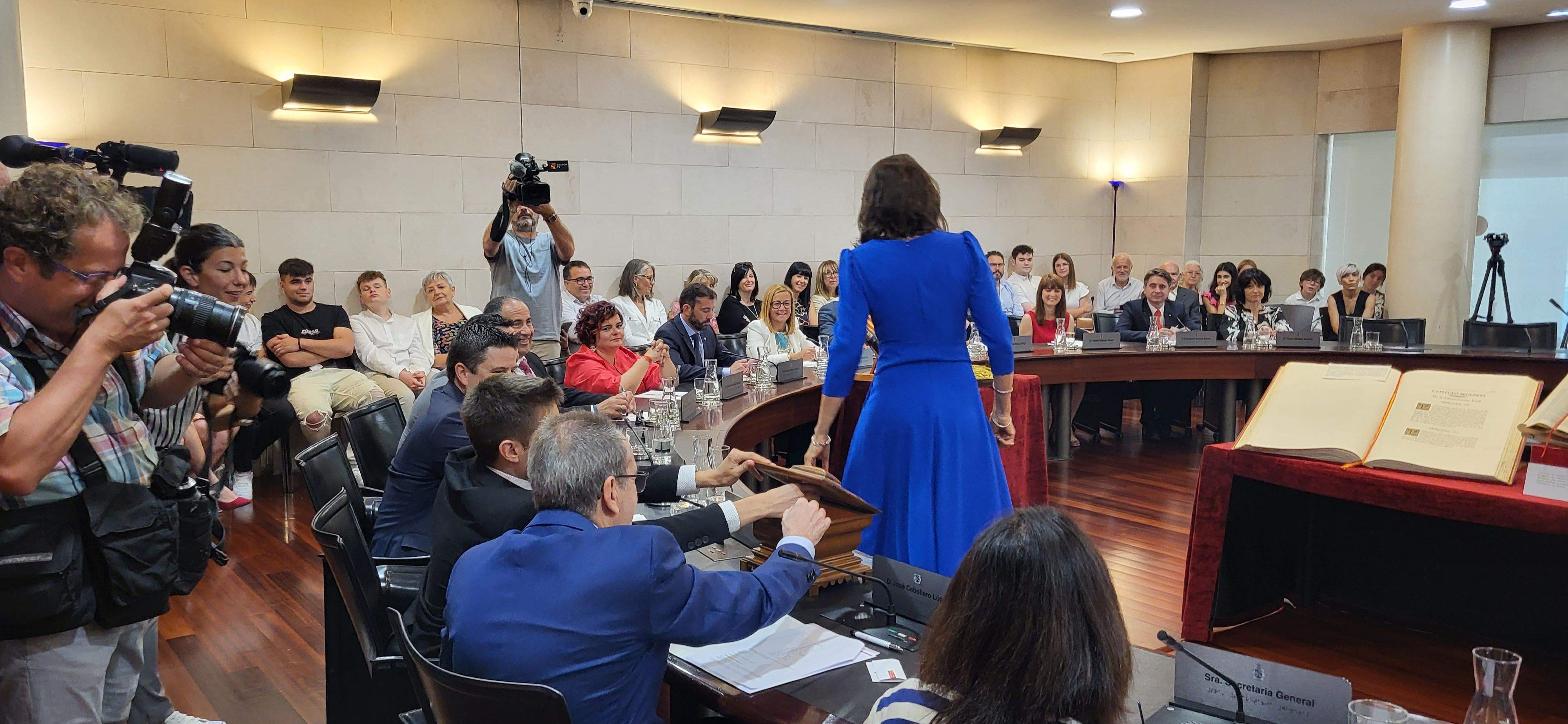 Constitución de la Diputación Provincial de Huesca. Foto Myriam Martínez