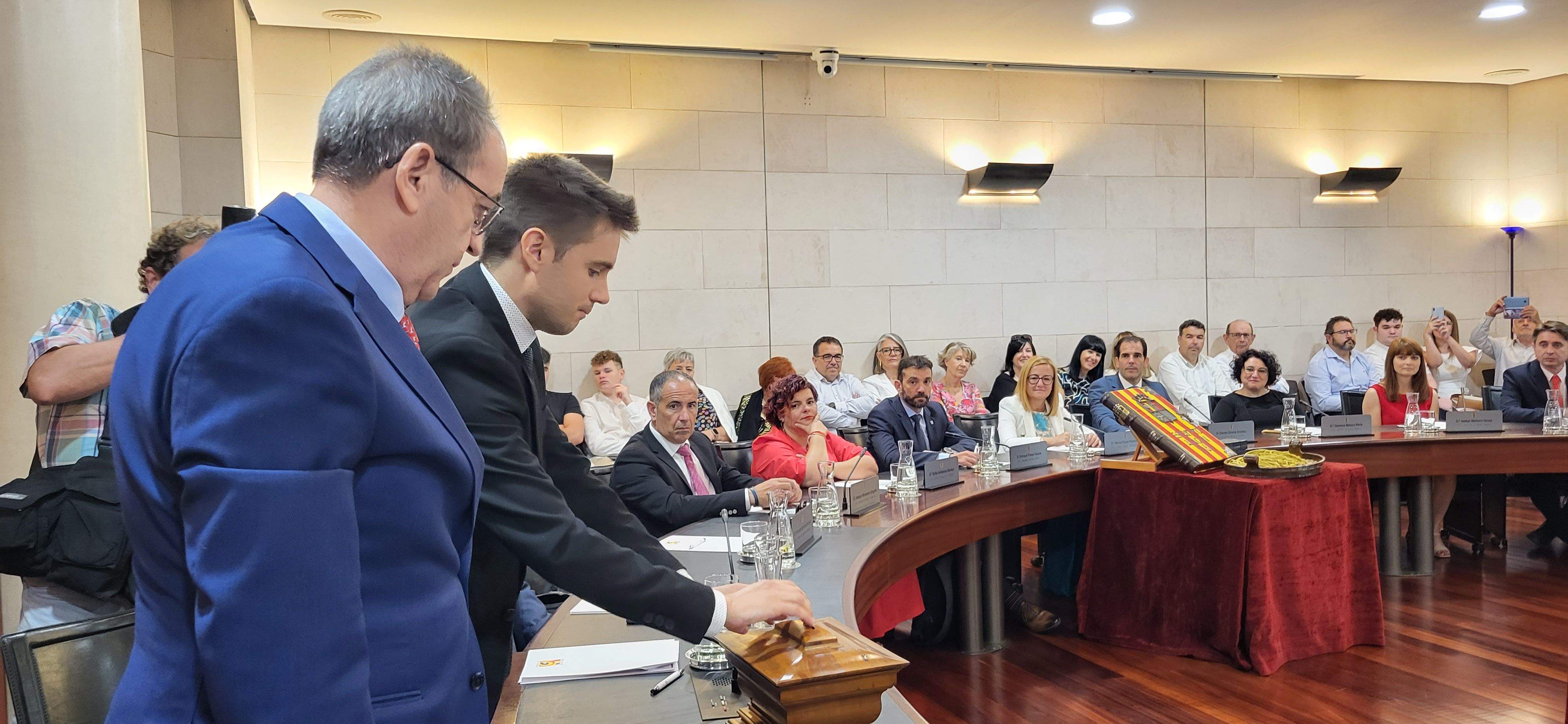 Constitución de la Diputación Provincial de Huesca. Foto Myriam Martínez