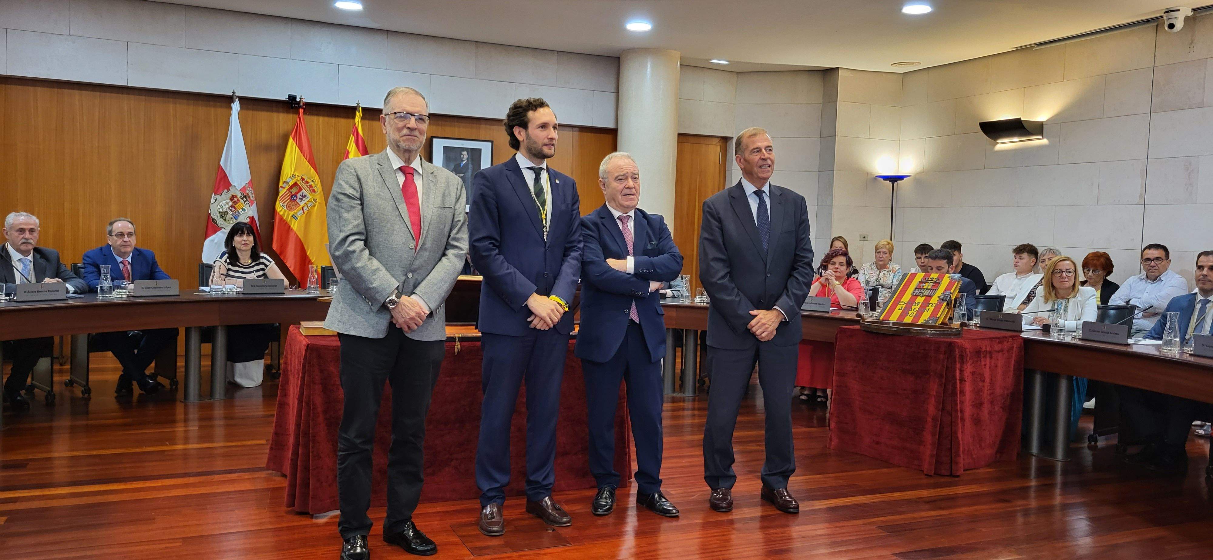 Constitución de la Diputación Provincial de Huesca. Foto Myriam Martínez