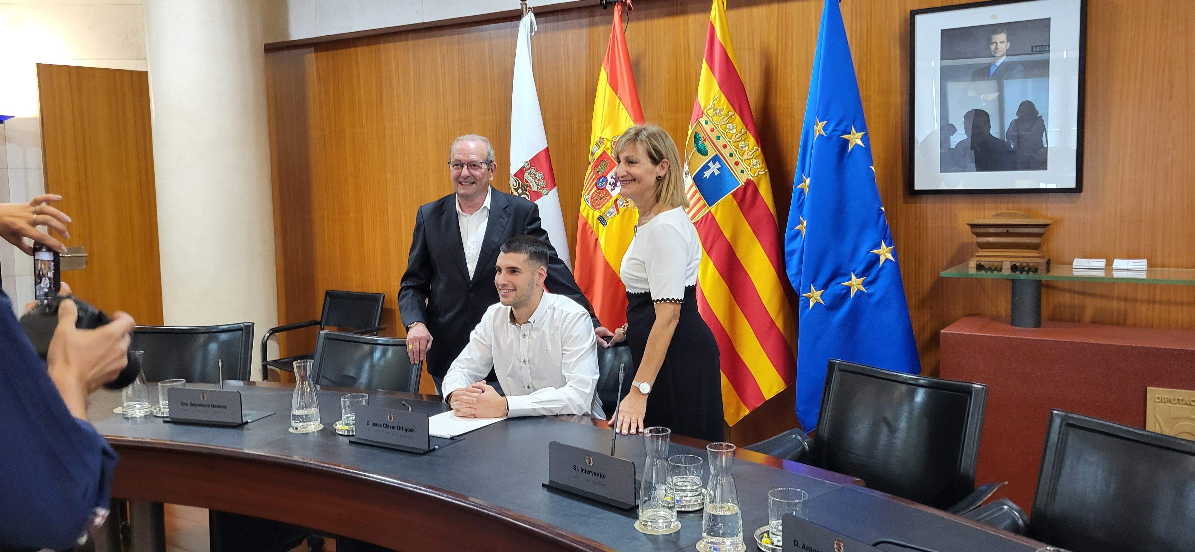 Constitución de la Diputación Provincial de Huesca. Foto Myriam Martínez