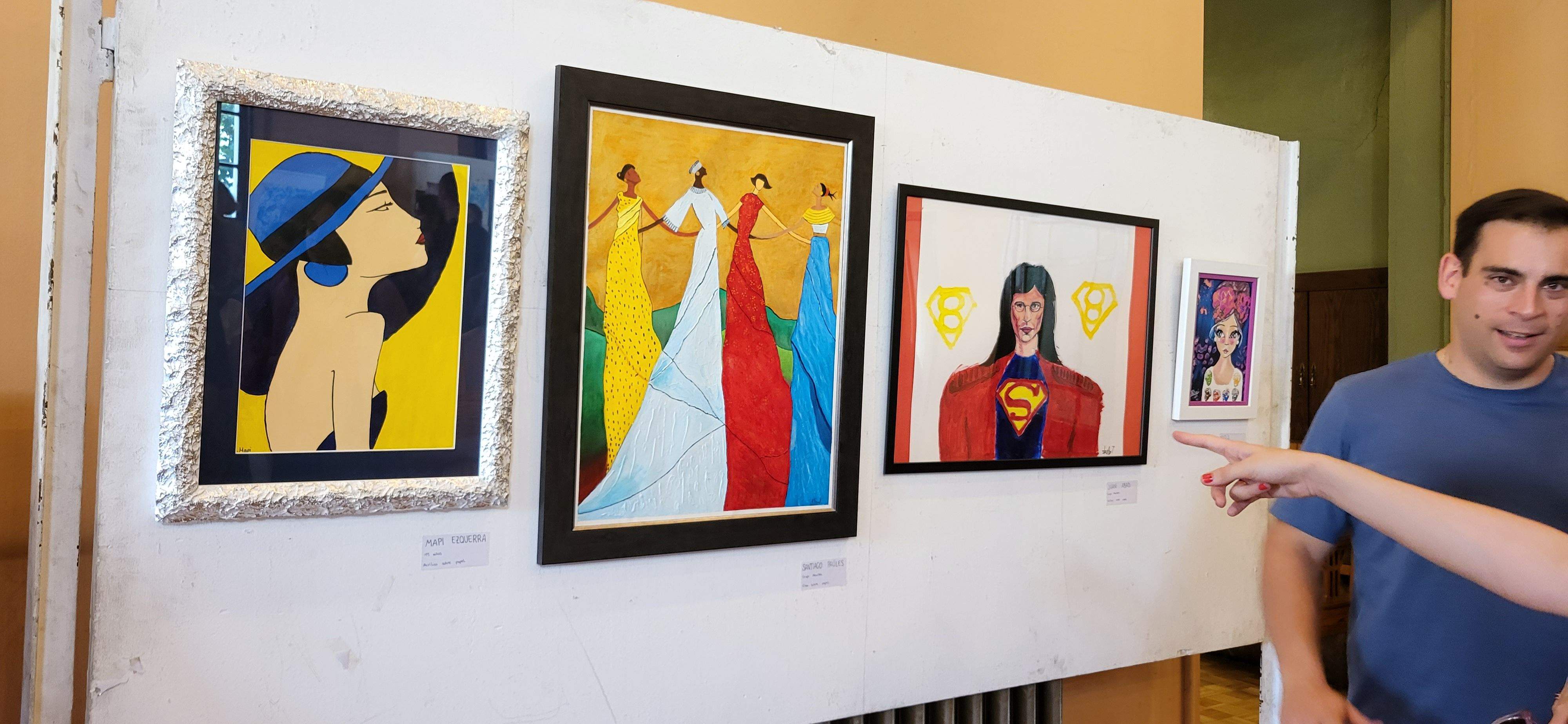 Exposición de la Escuela Fernando Sanagustín en el Casino oscense. Foto Myriam Martínez