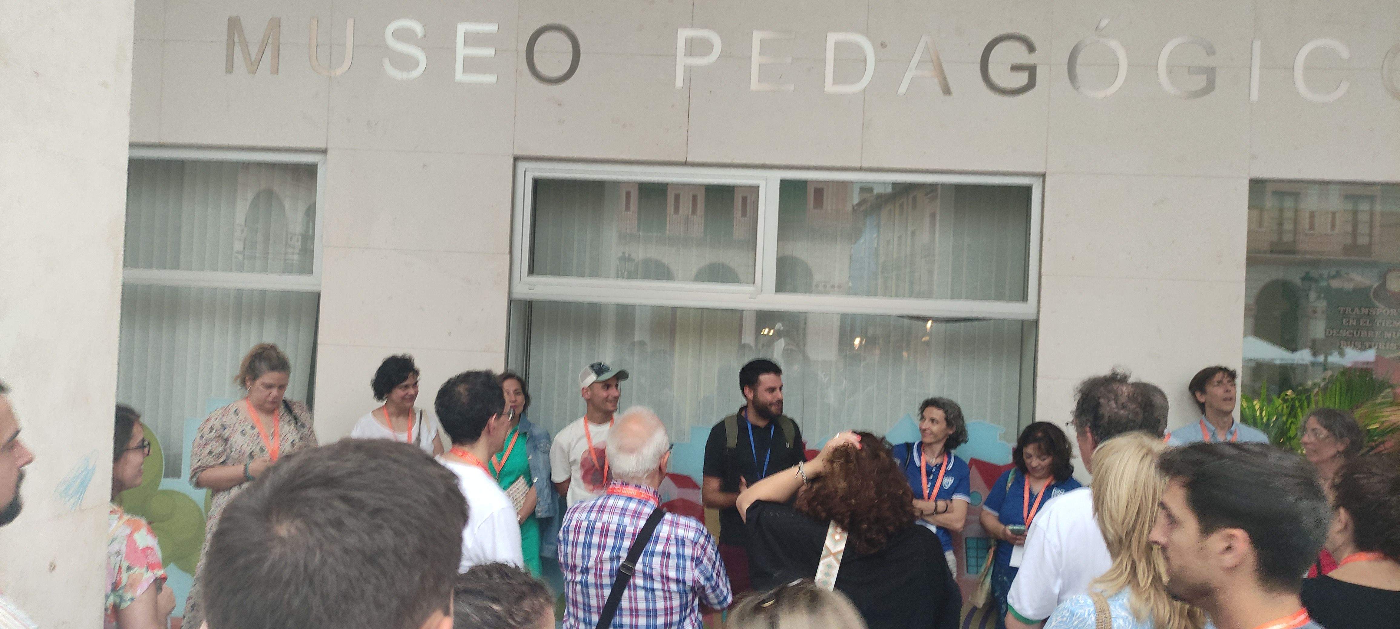 Imágenes de la 32ª escuela de verano del  colegio San Viator 