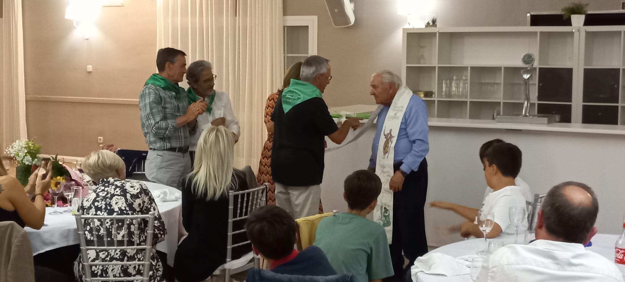 El Club de Montaña Javieres celebra el fin de curso 2023