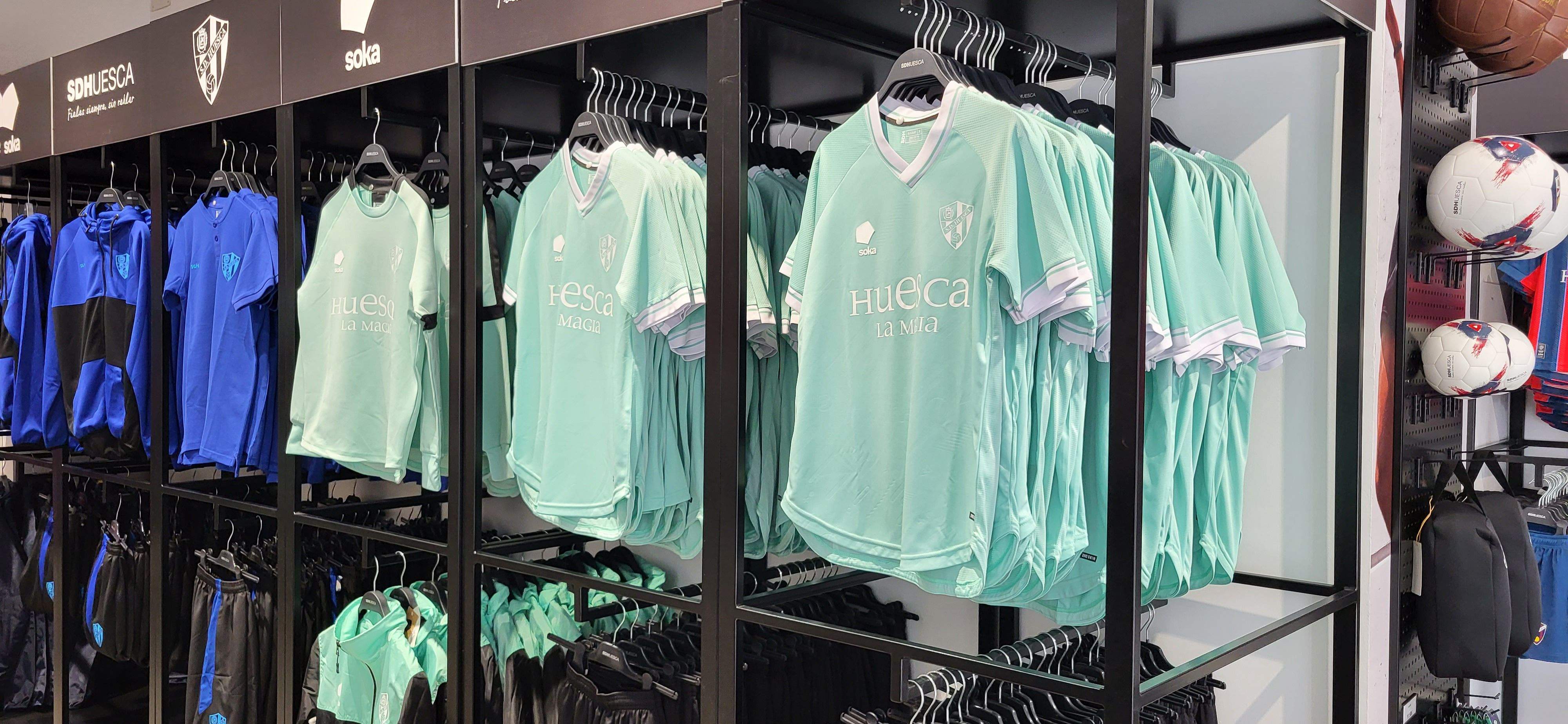 Equipación de entrenamiento. Foto Myriam Martínez