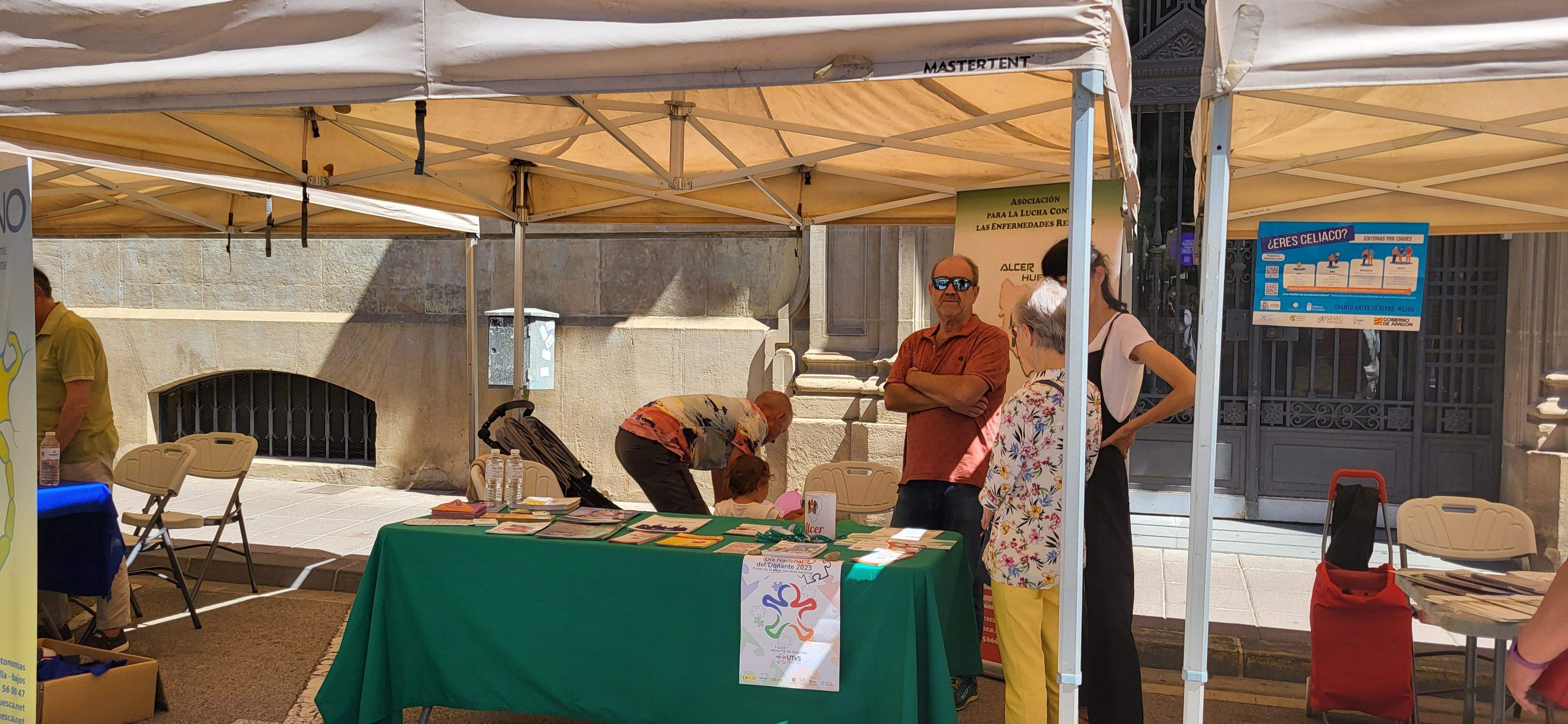 II Feria de asociaciones de Salud en Huesca. Foto Myriam Martínez 