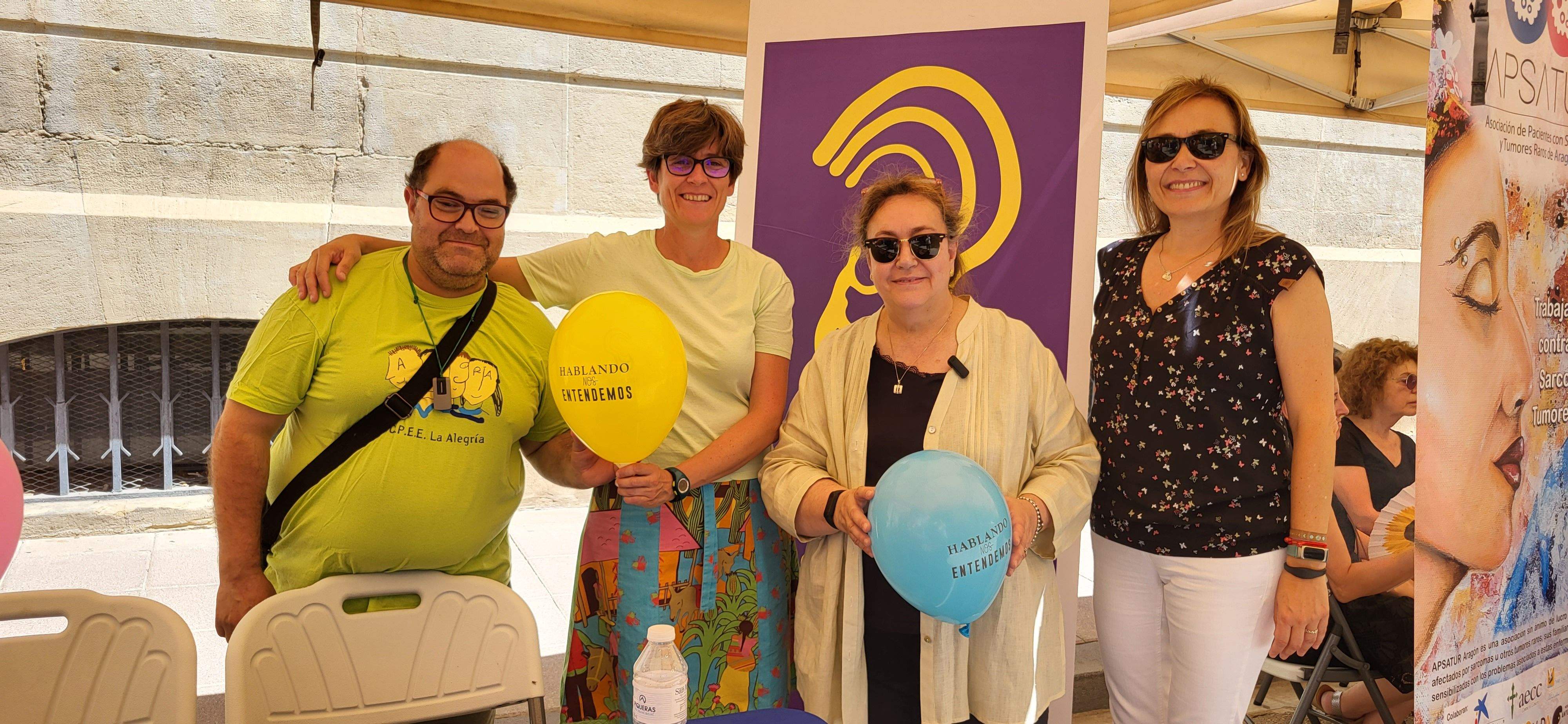 II Feria de asociaciones de Salud en Huesca. Foto Myriam Martínez 