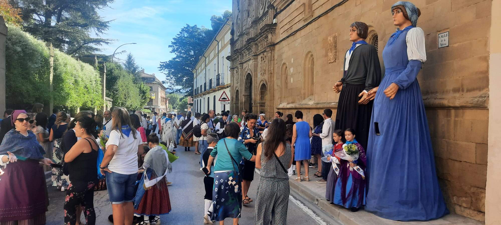 Día grande de las fiestas de Ayerbe. Foto Ayuntamiento de Ayerbe 