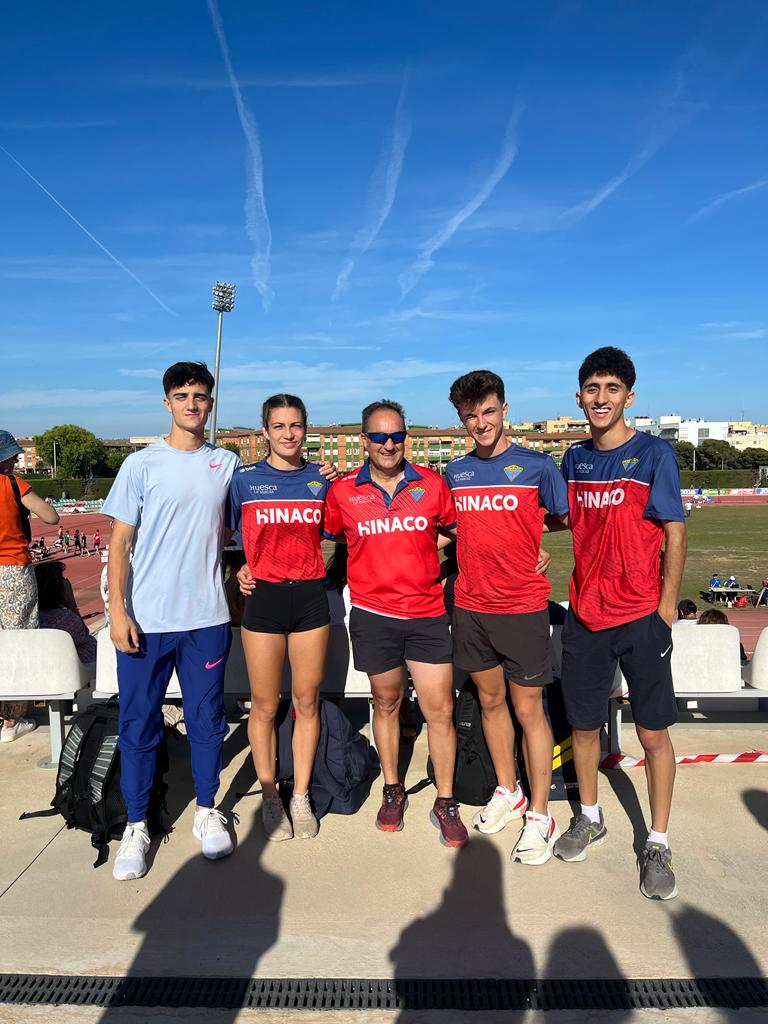 El grupo de Phondy en Tarragona.