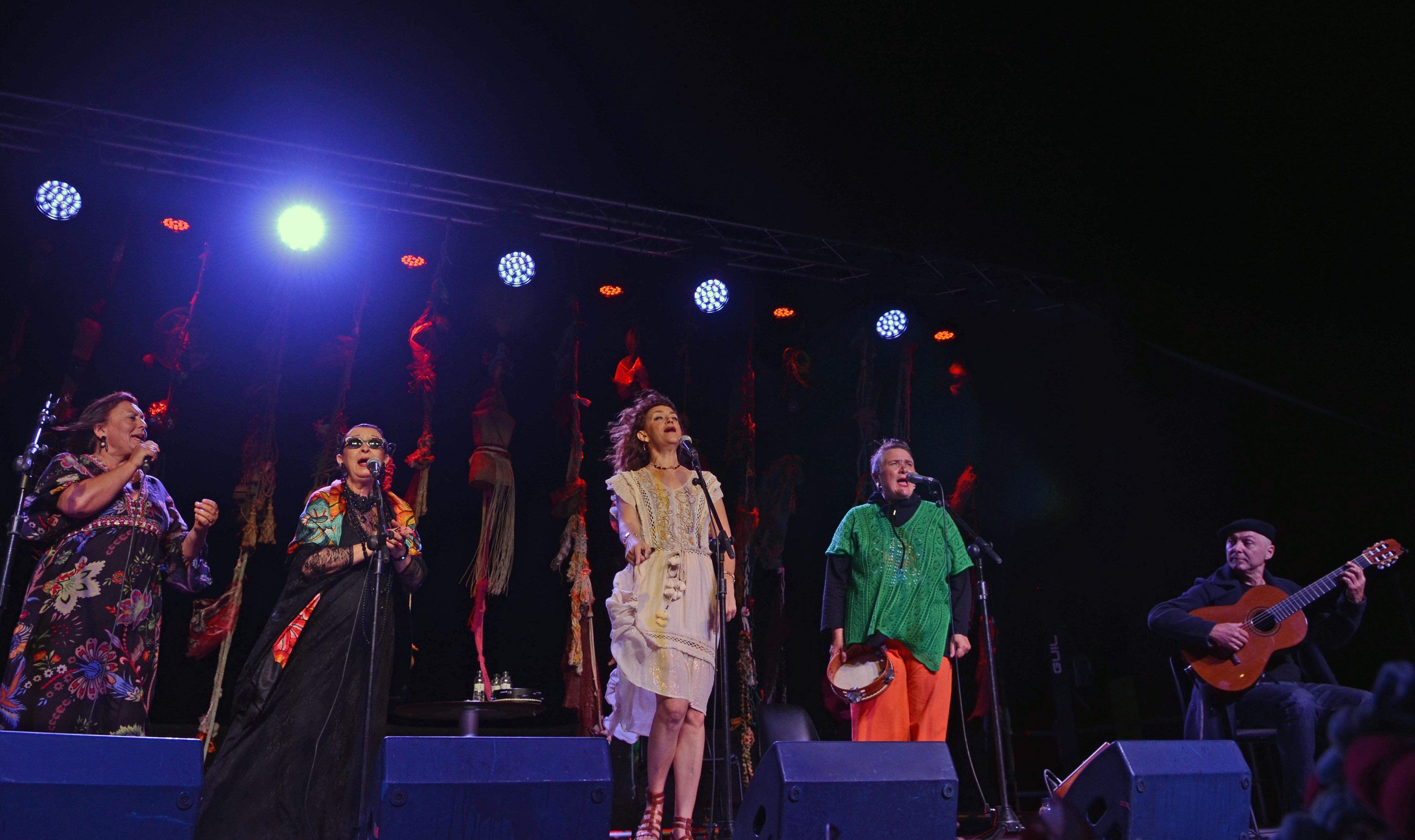 El público disfrutó con las artistas