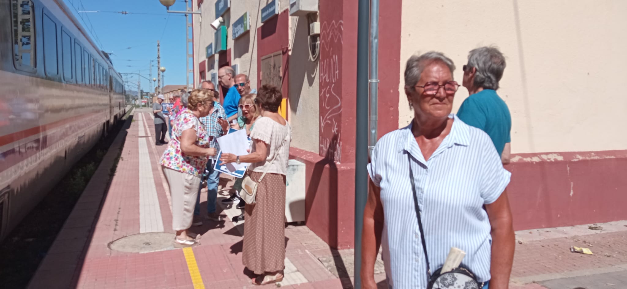 Concentración de Monegros no pierdas tu tren