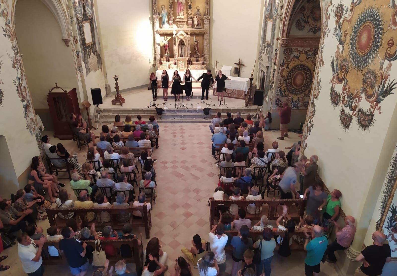 XXXIII del Festival Castillo de Aínsa en Olsón.