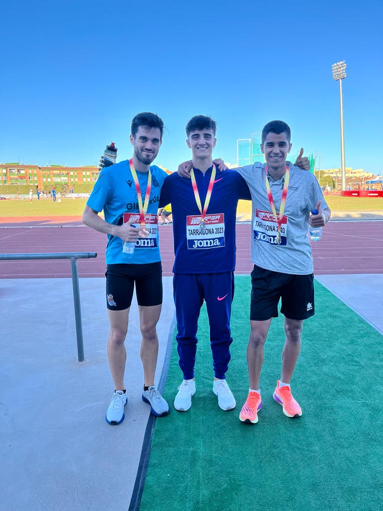 Pol Oriach, plata en el 1.500 en la jornada de cierre del campeonato.