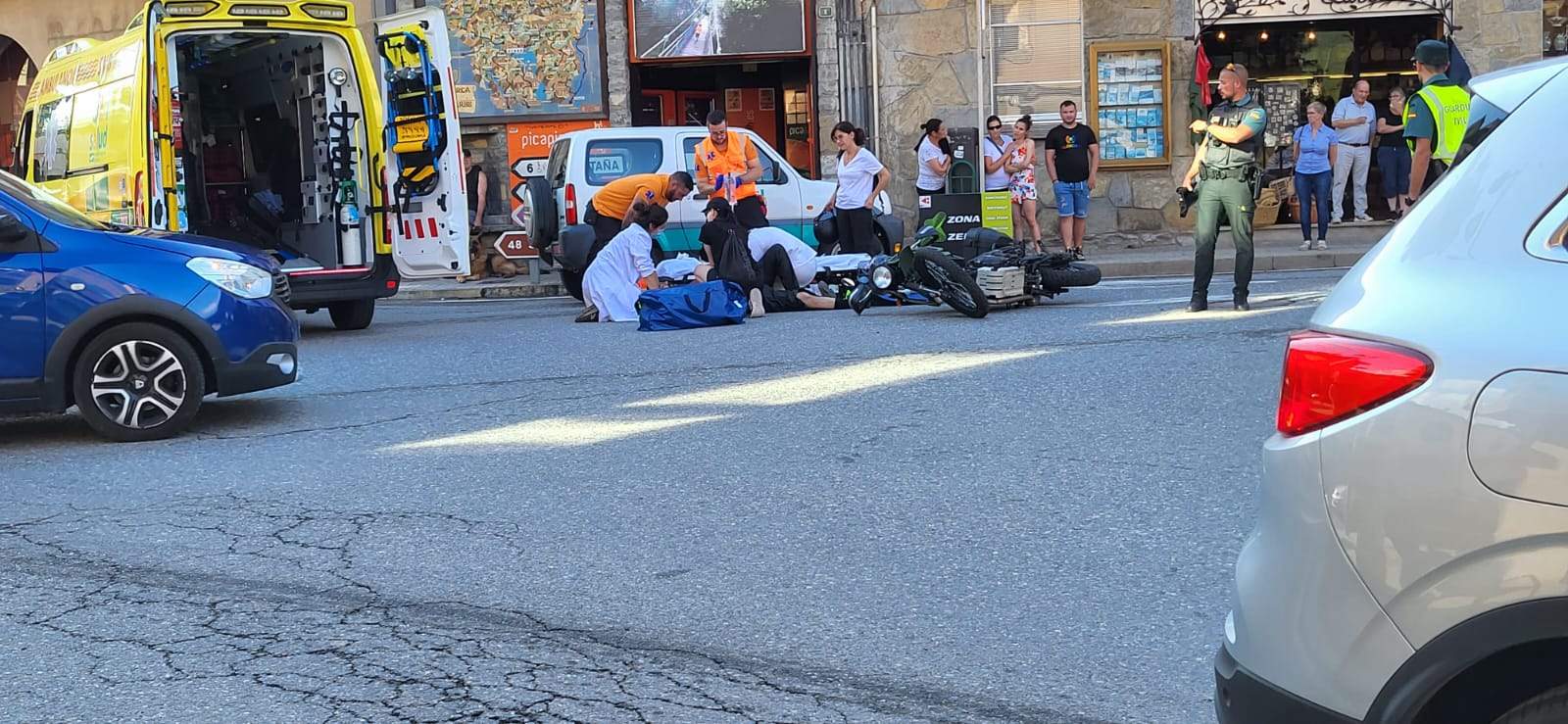 Accidente en el casco urbano de Aínsa.