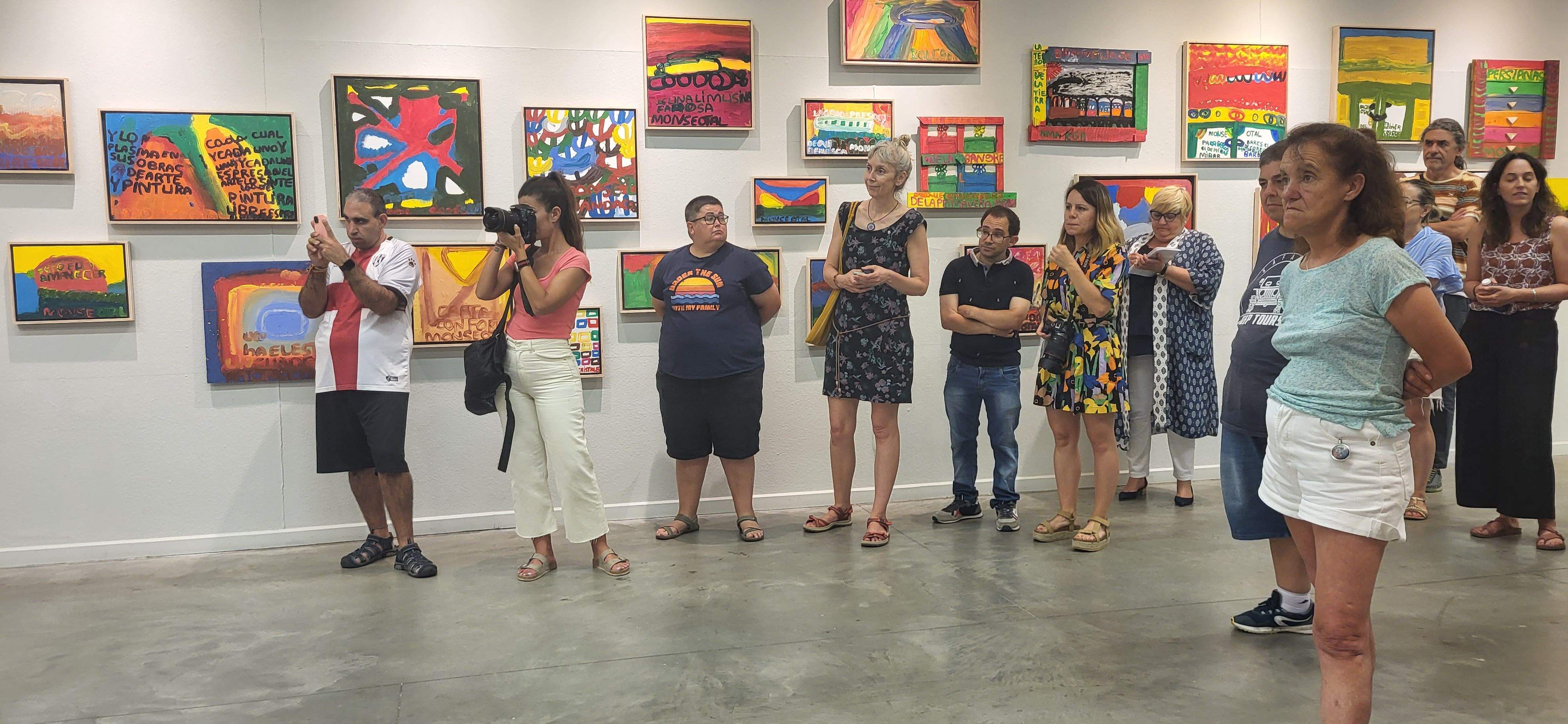 Inauguración de la exposición de Montse Otal. Foto Myriam Martínez