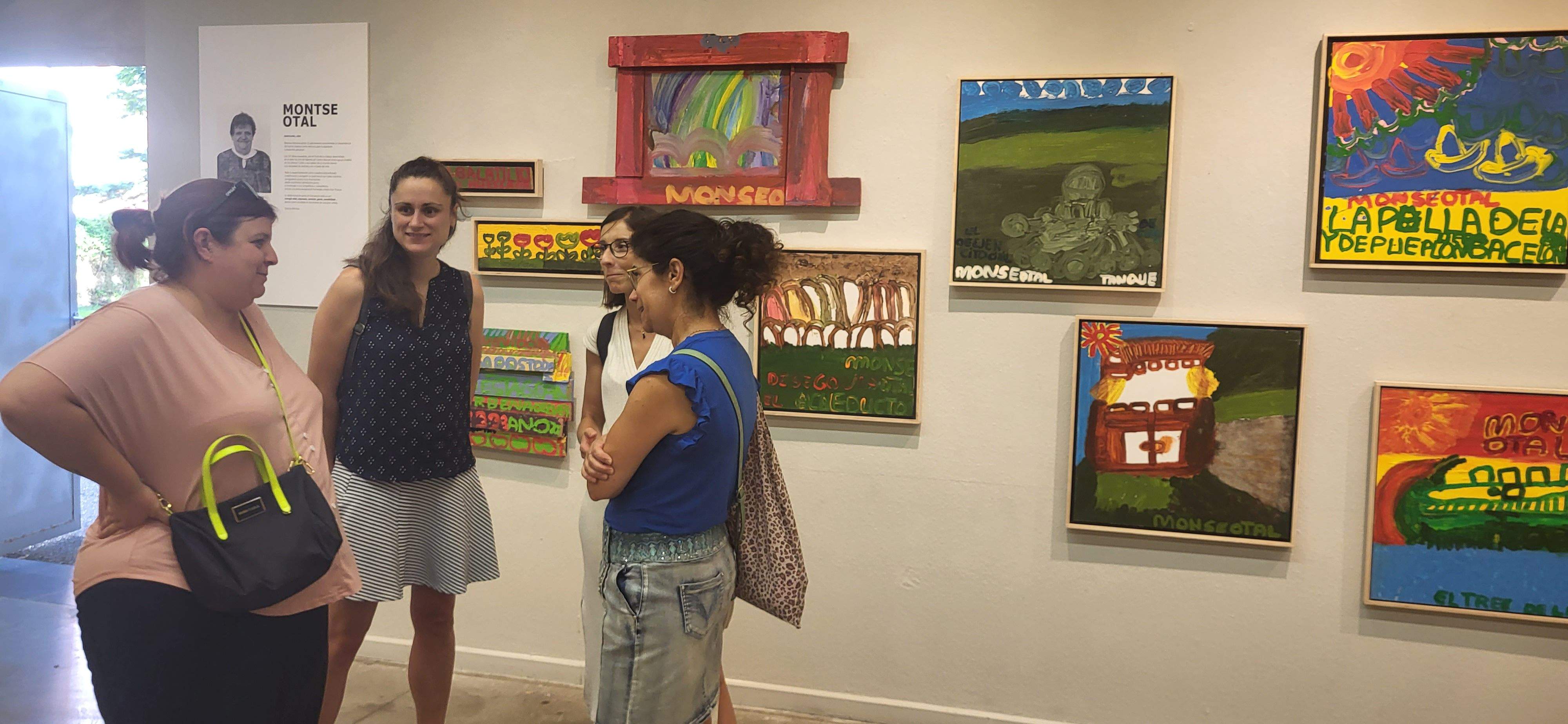 Inauguración de la exposición de Montse Otal. Foto Myriam Martínez